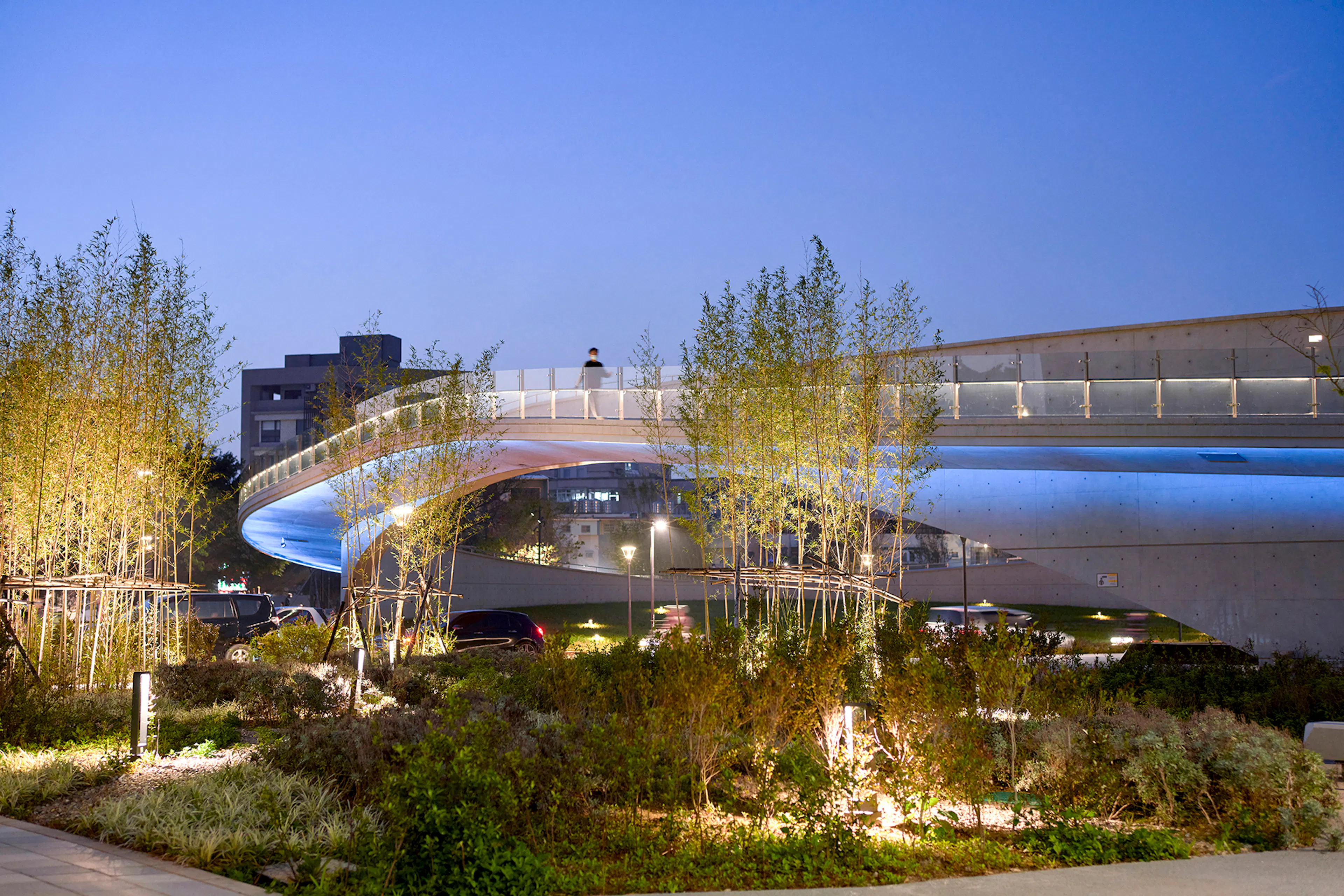 1895 War Memorial Park — 7