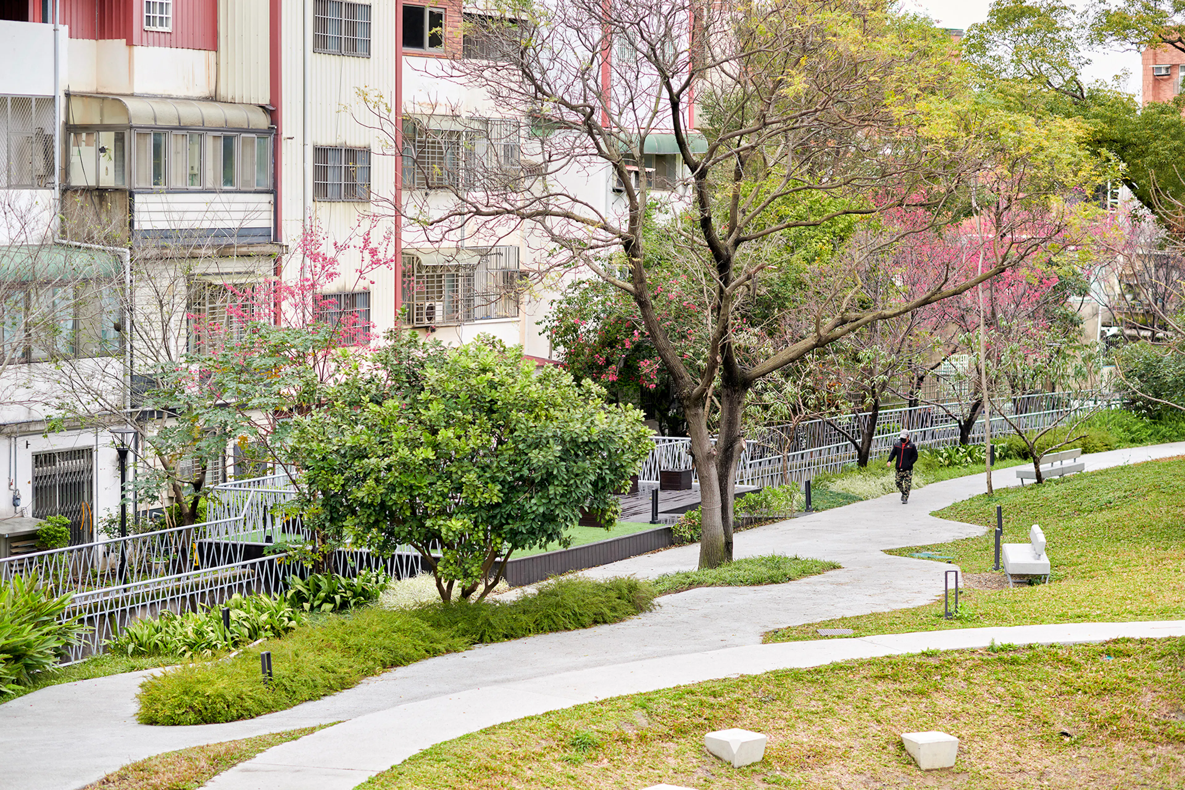 1895 War Memorial Park — 2