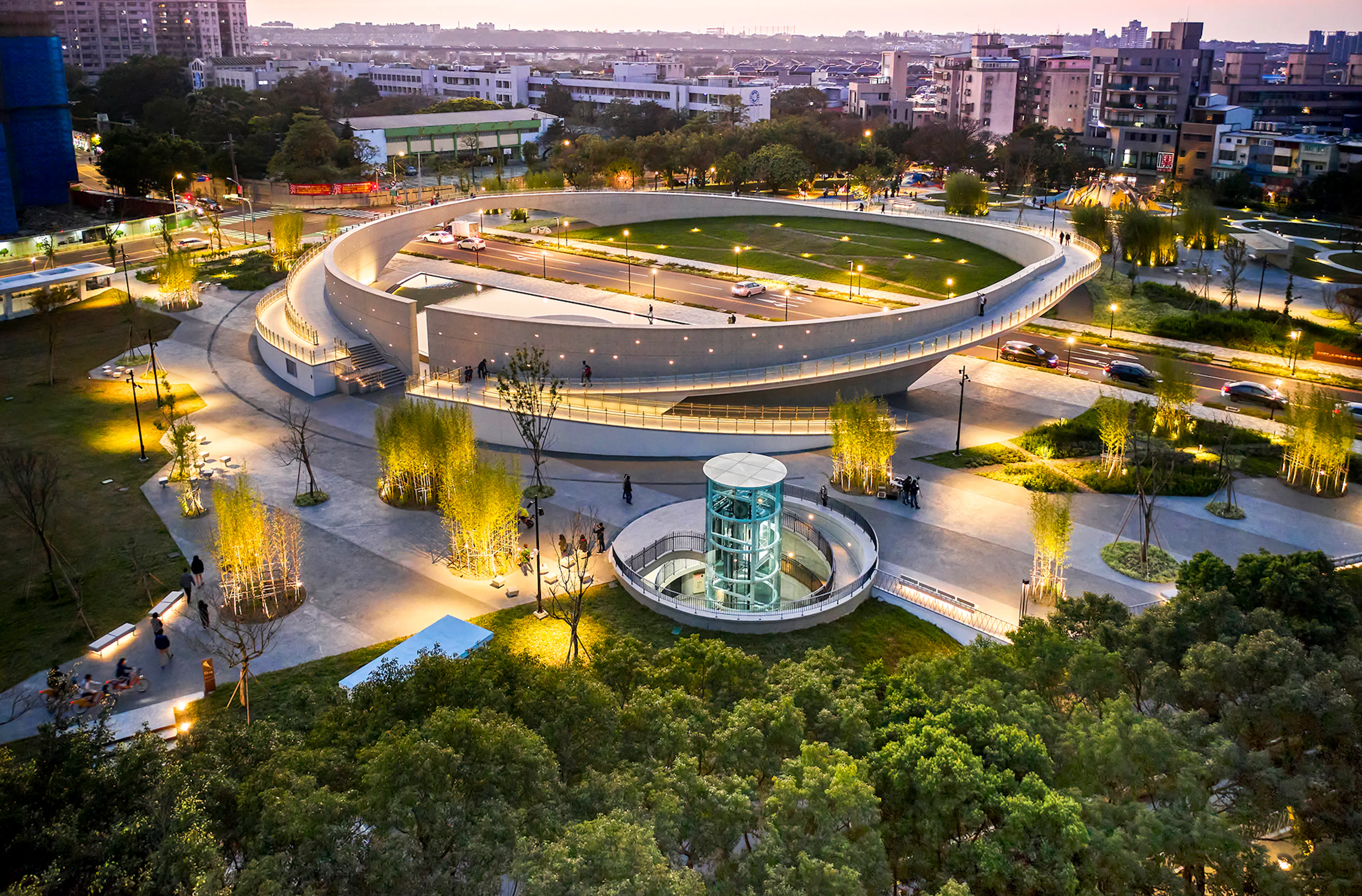 1895 War Memorial Park