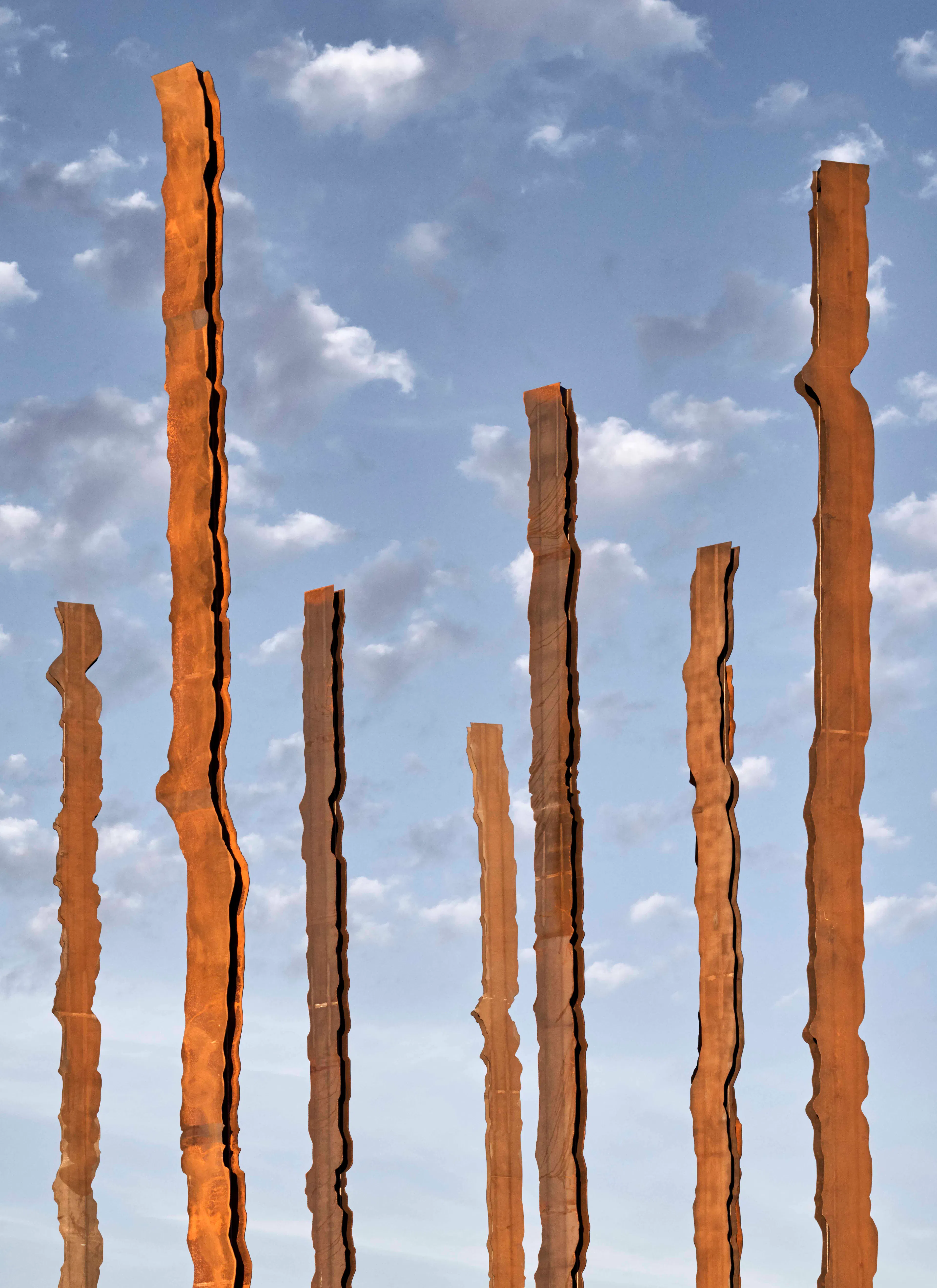 Su Vertical Nos Retiene — 6