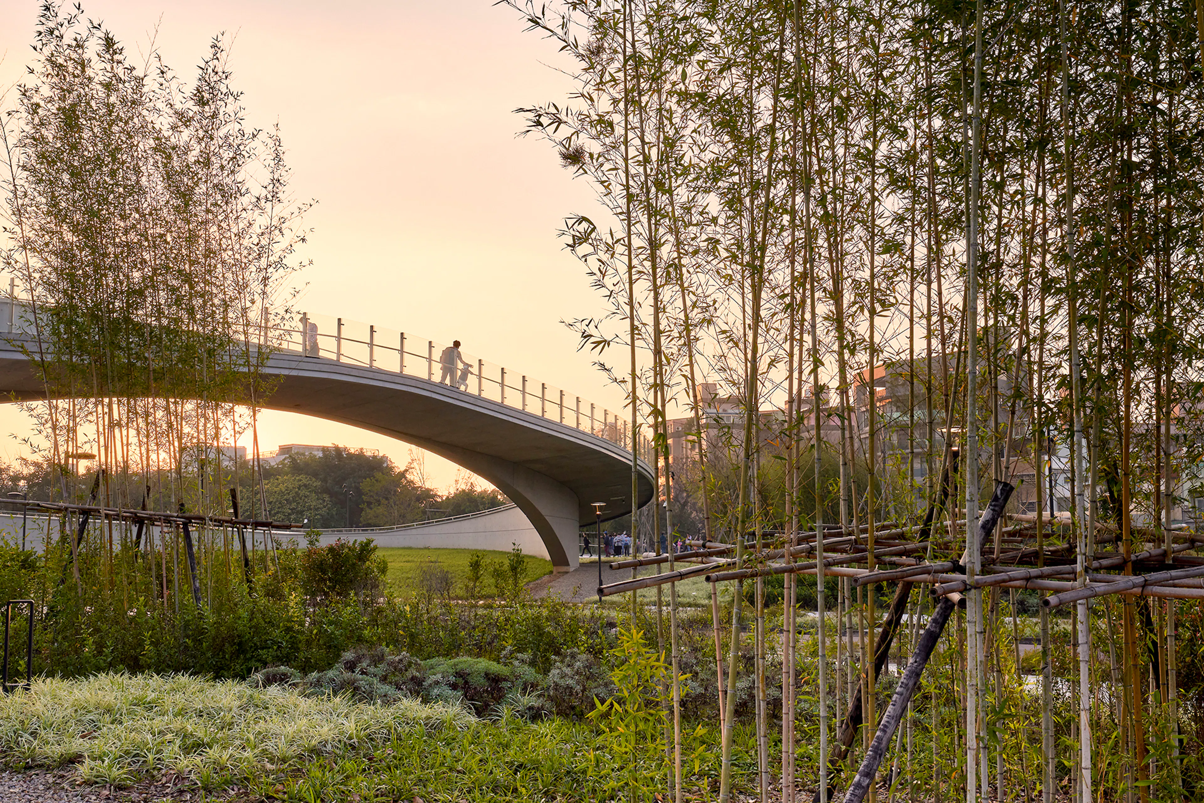 1895 War Memorial Park — 11