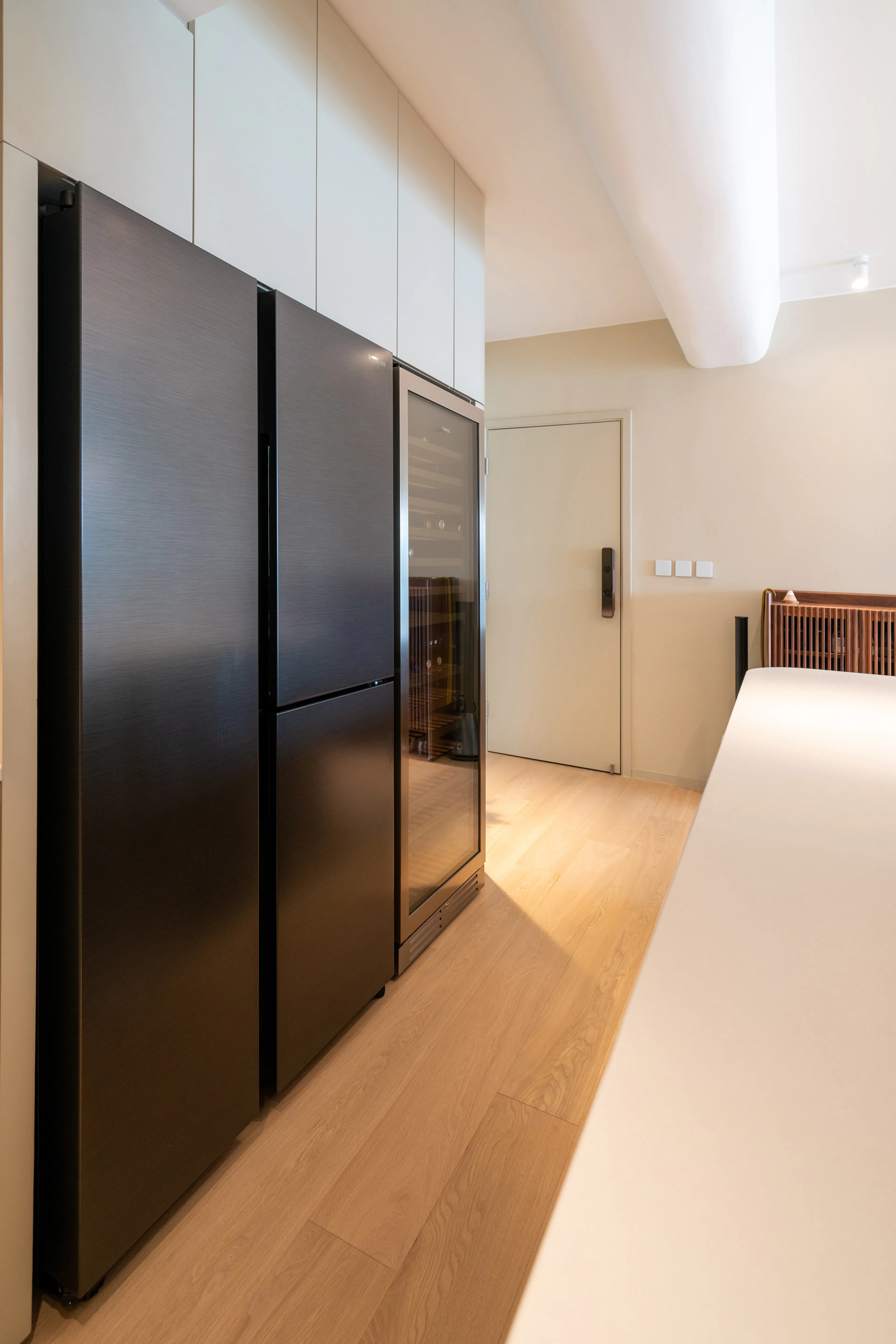 EF's residence — 8