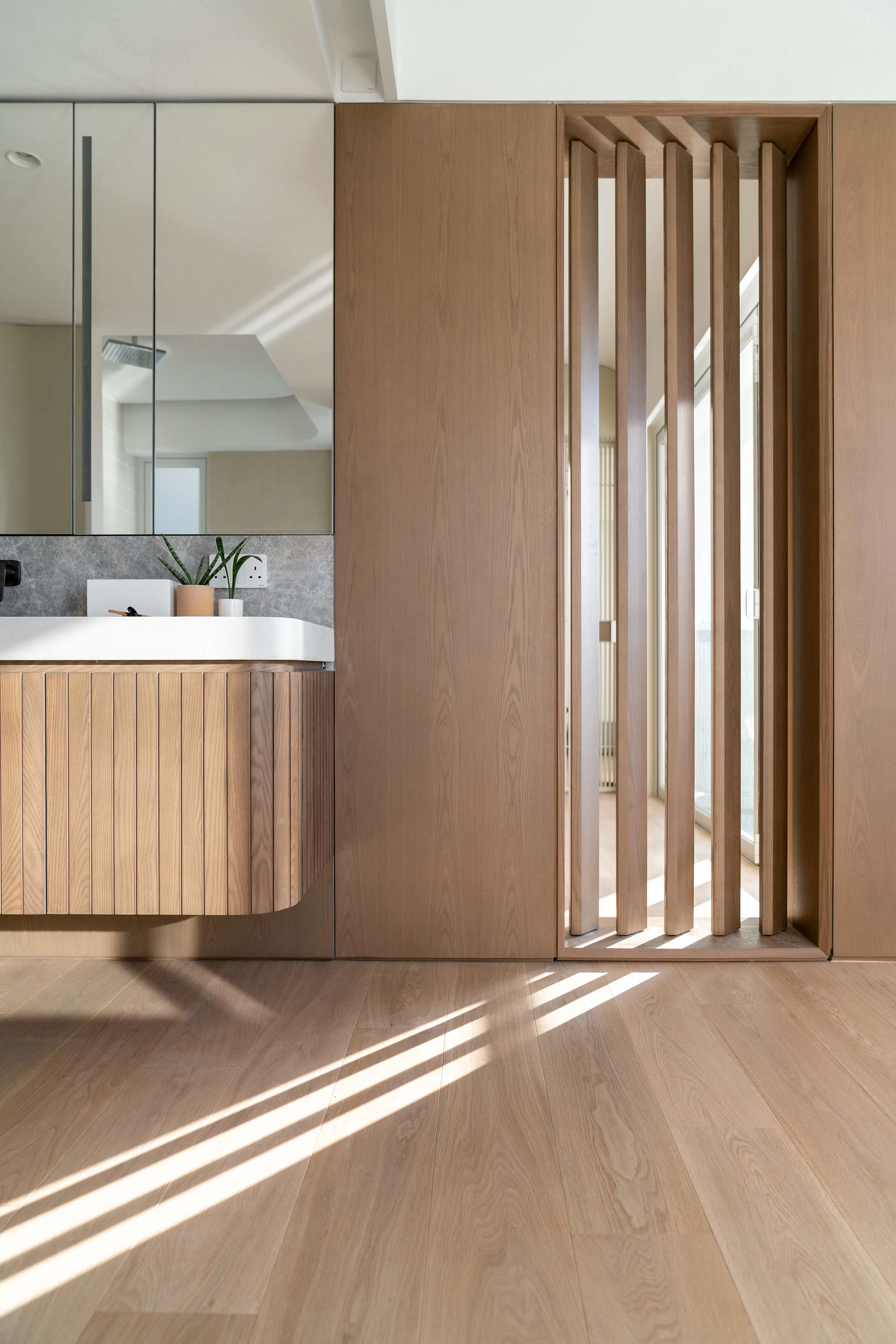 EF's residence — 20