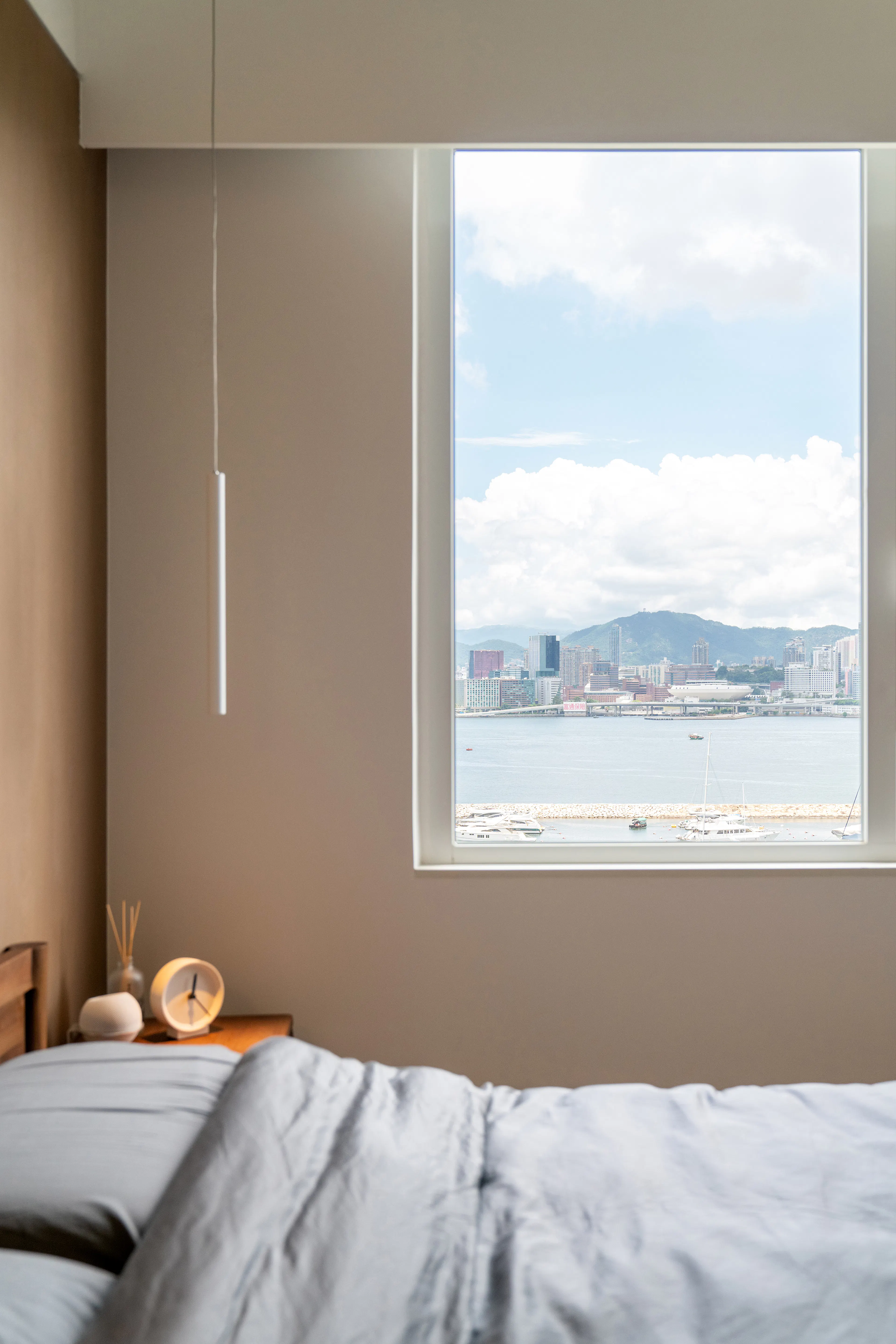 EF's residence — 27