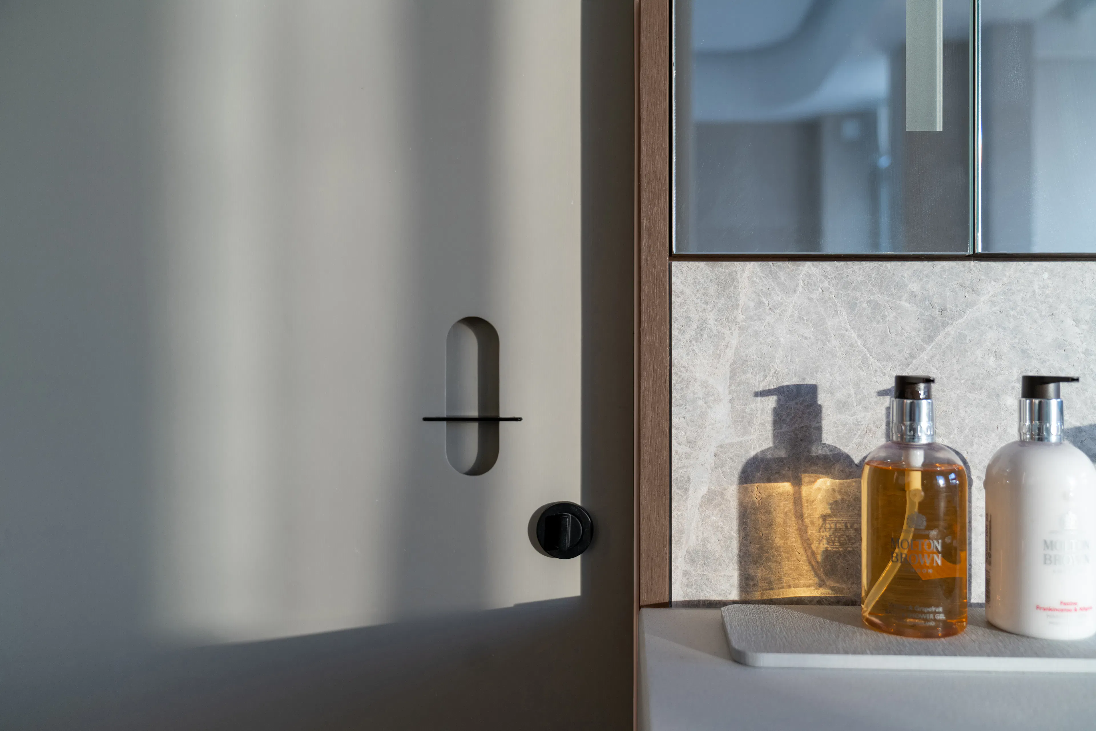 EF's residence — 38