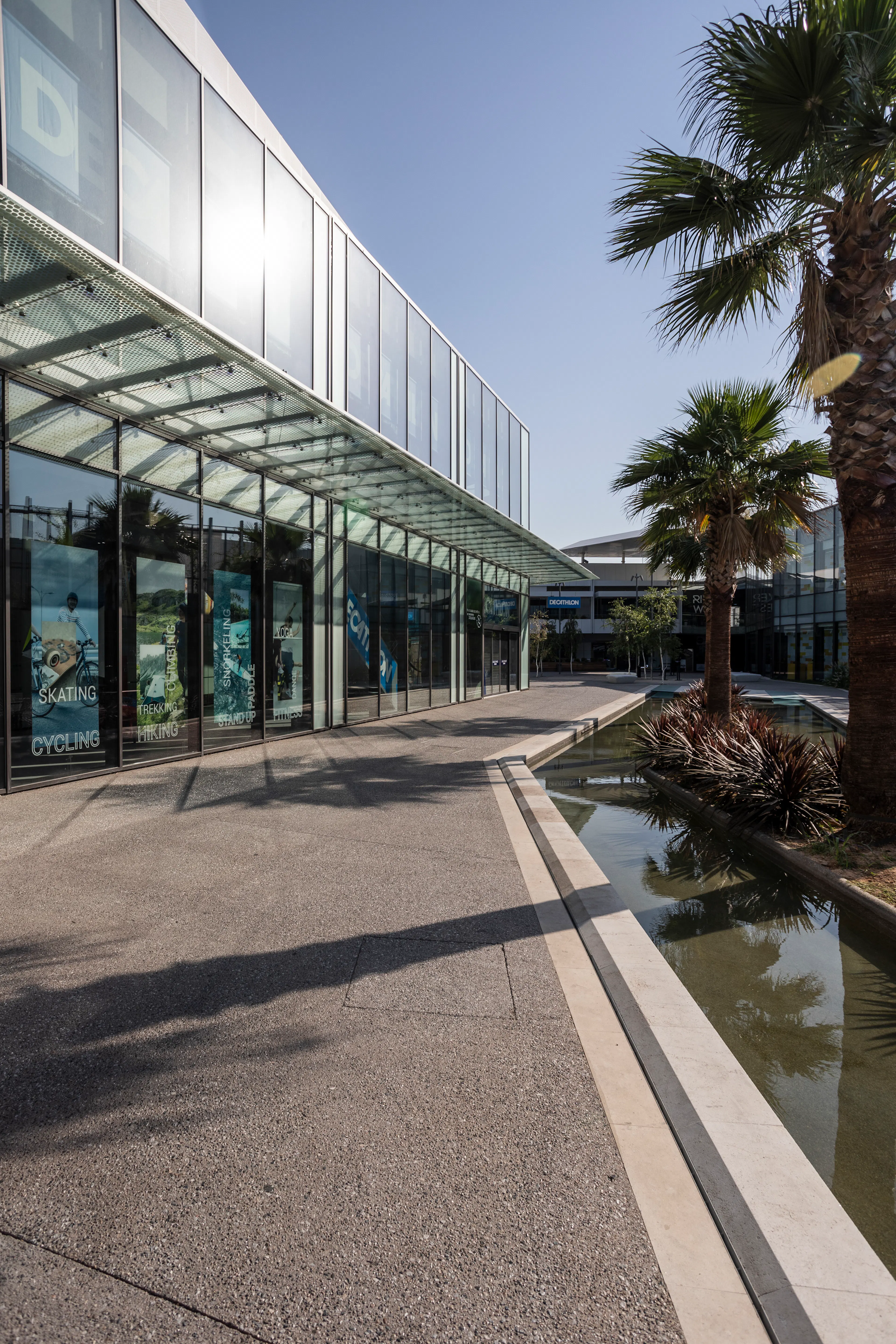 RIVER WEST OPEN — 4