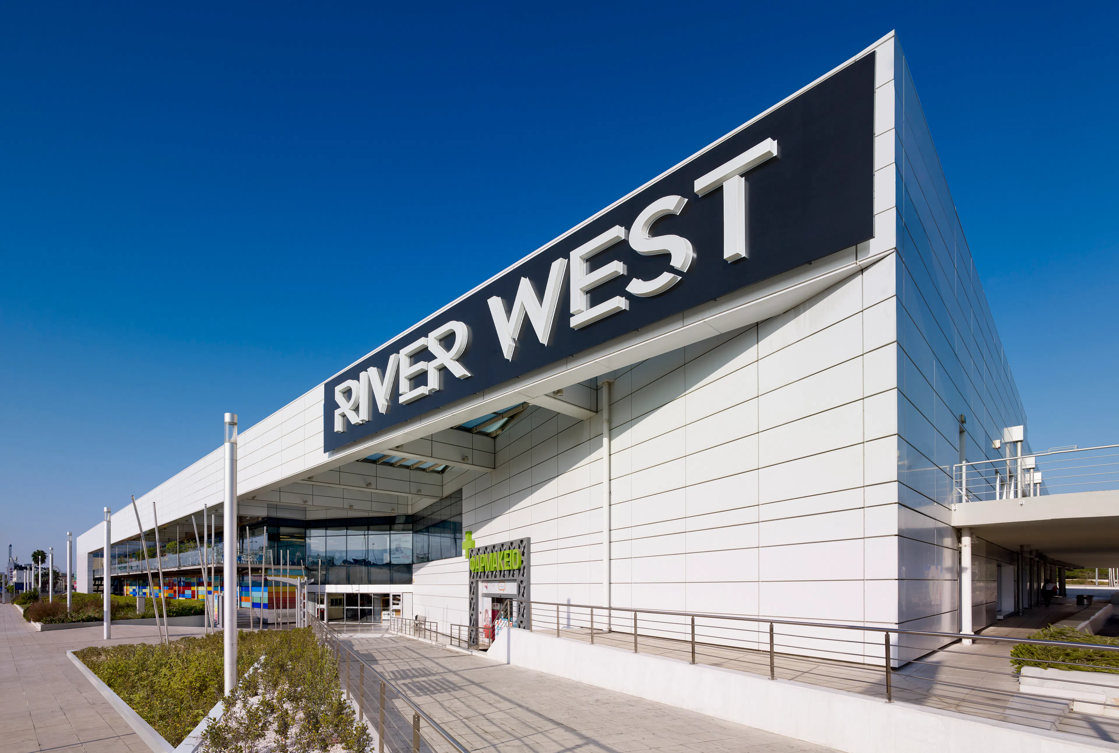 RIVER WEST OPEN — 1