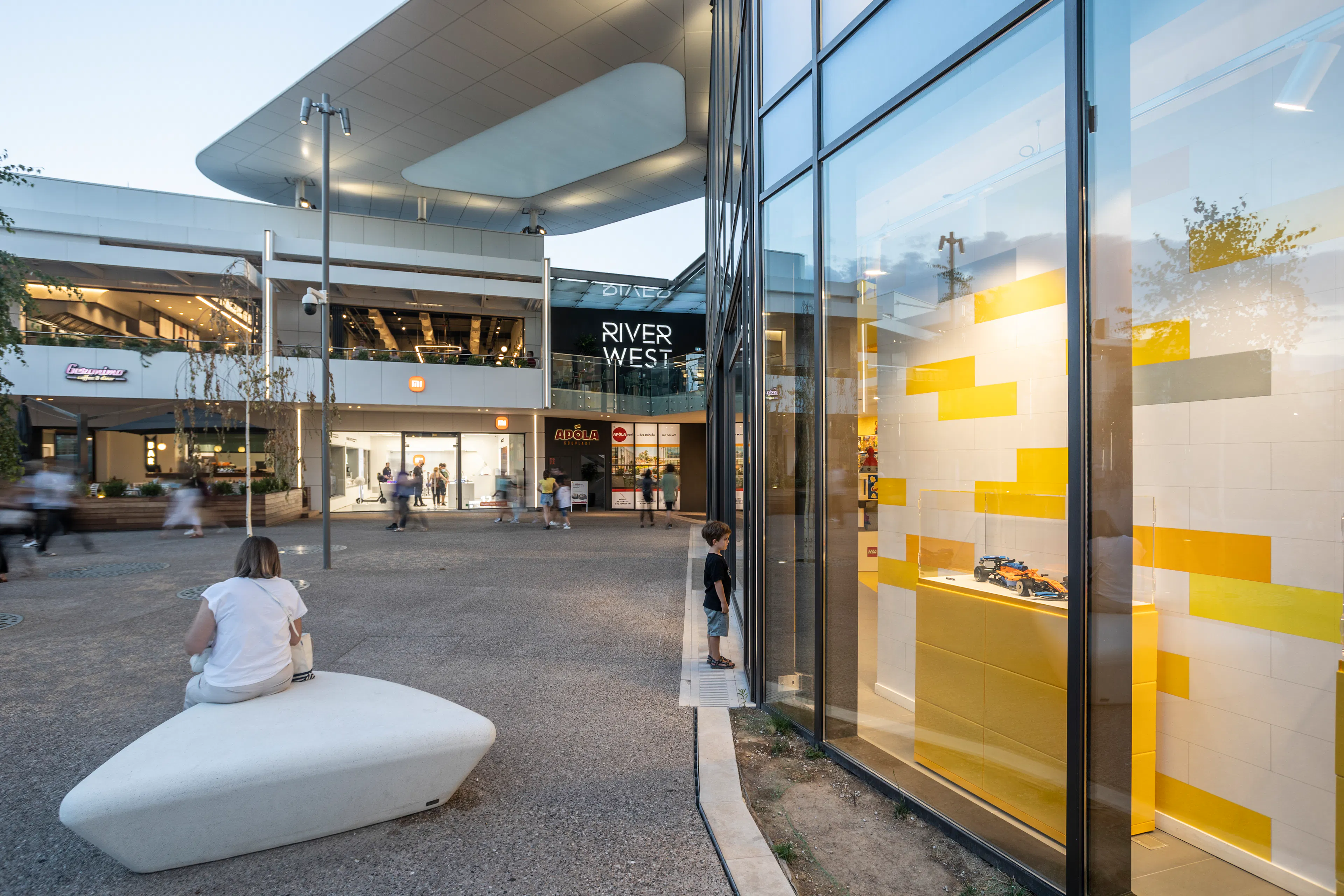 RIVER WEST OPEN — 7