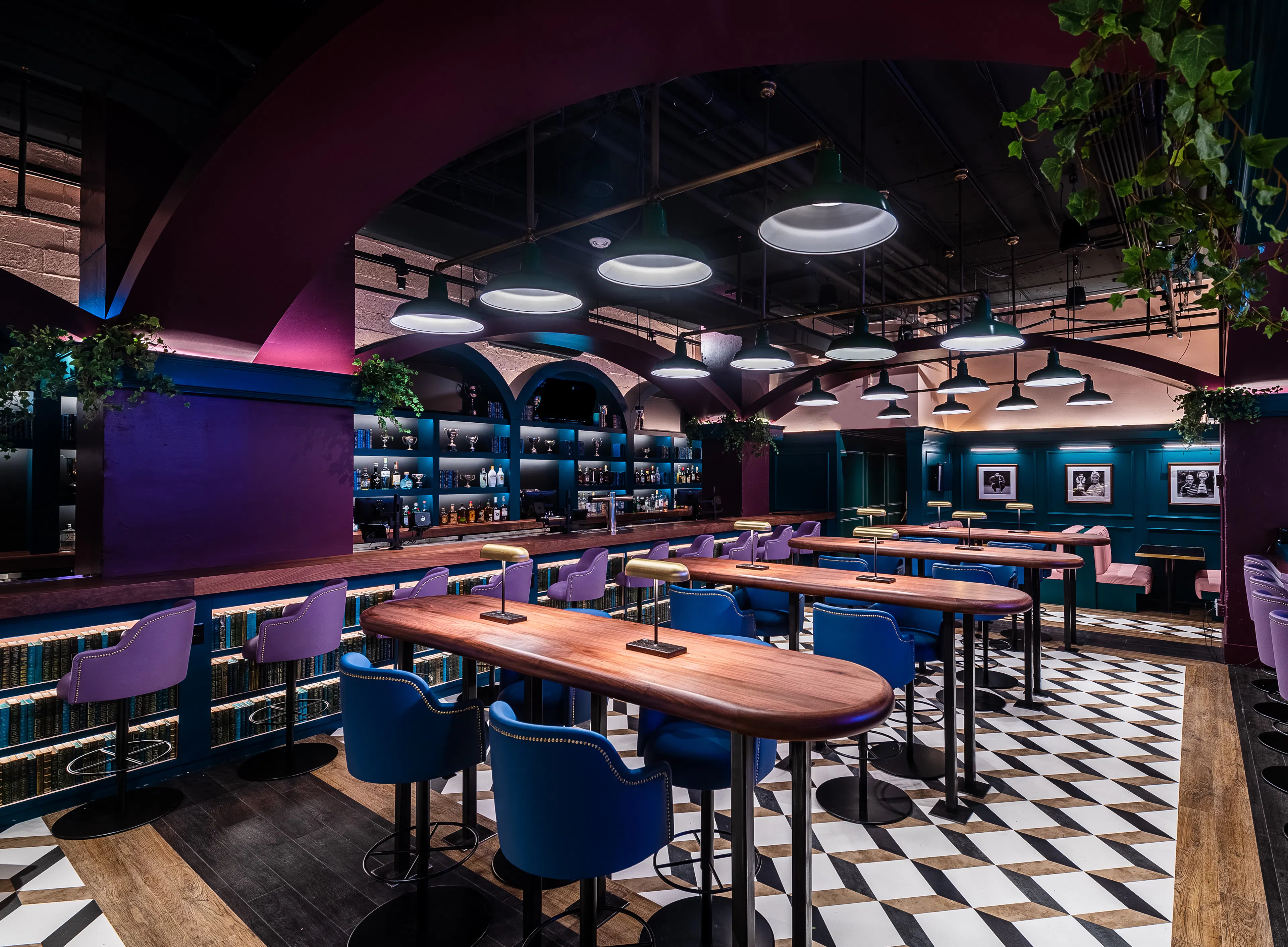 Swingers Dupont Circle — 4