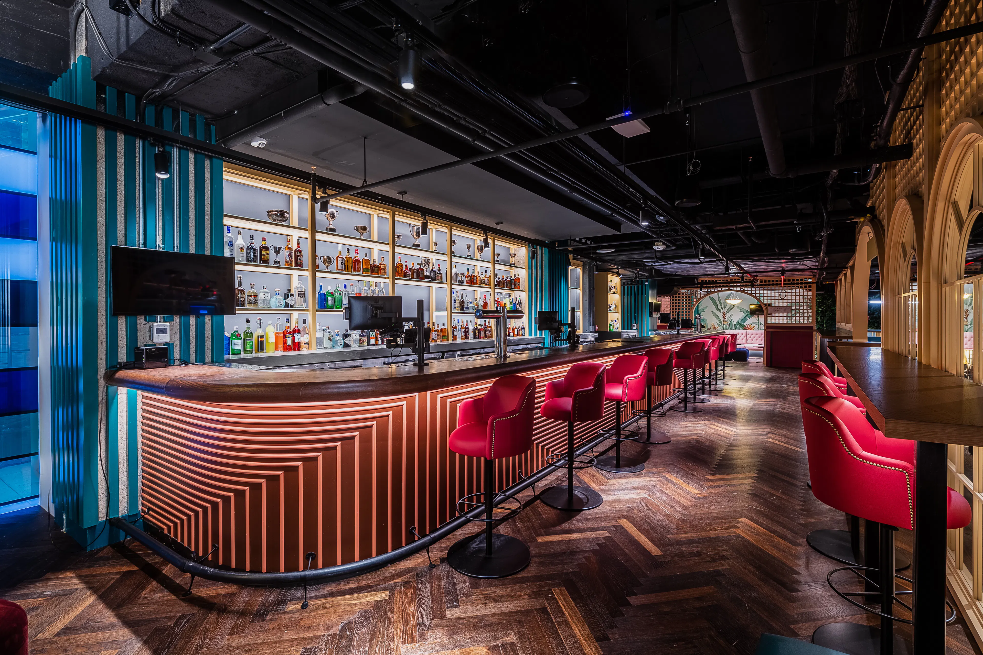 Swingers Dupont Circle — 6