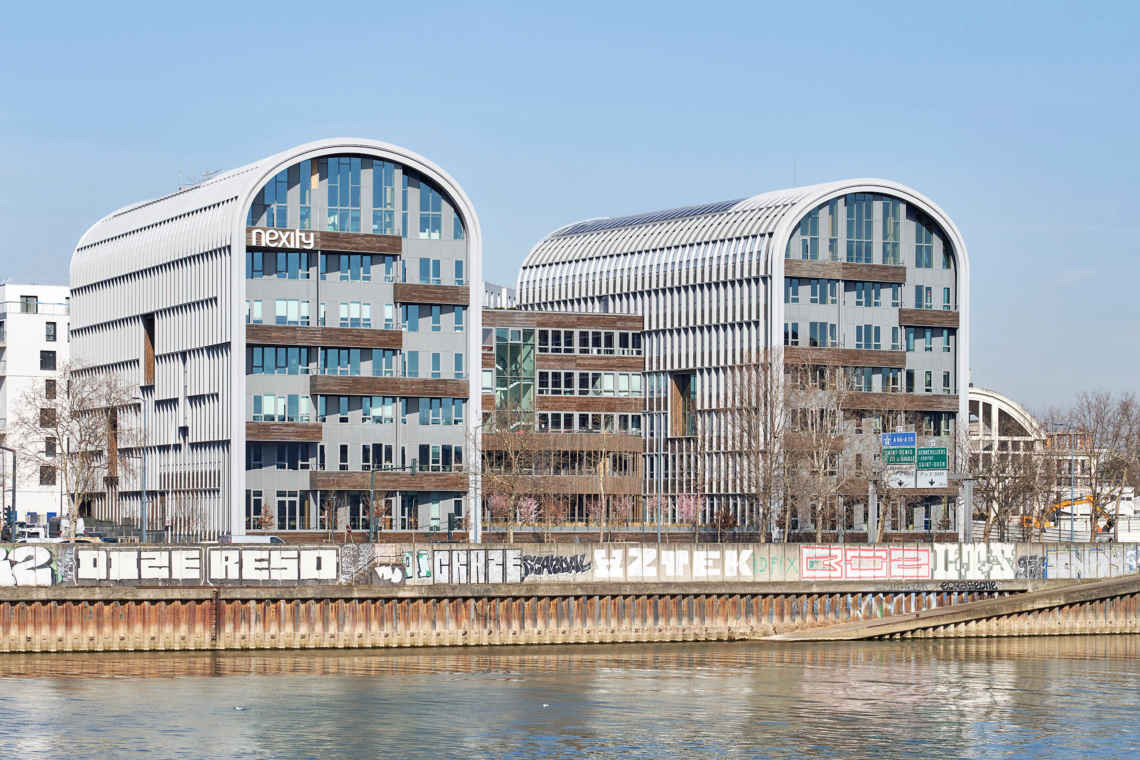 "New", Asnières — 1