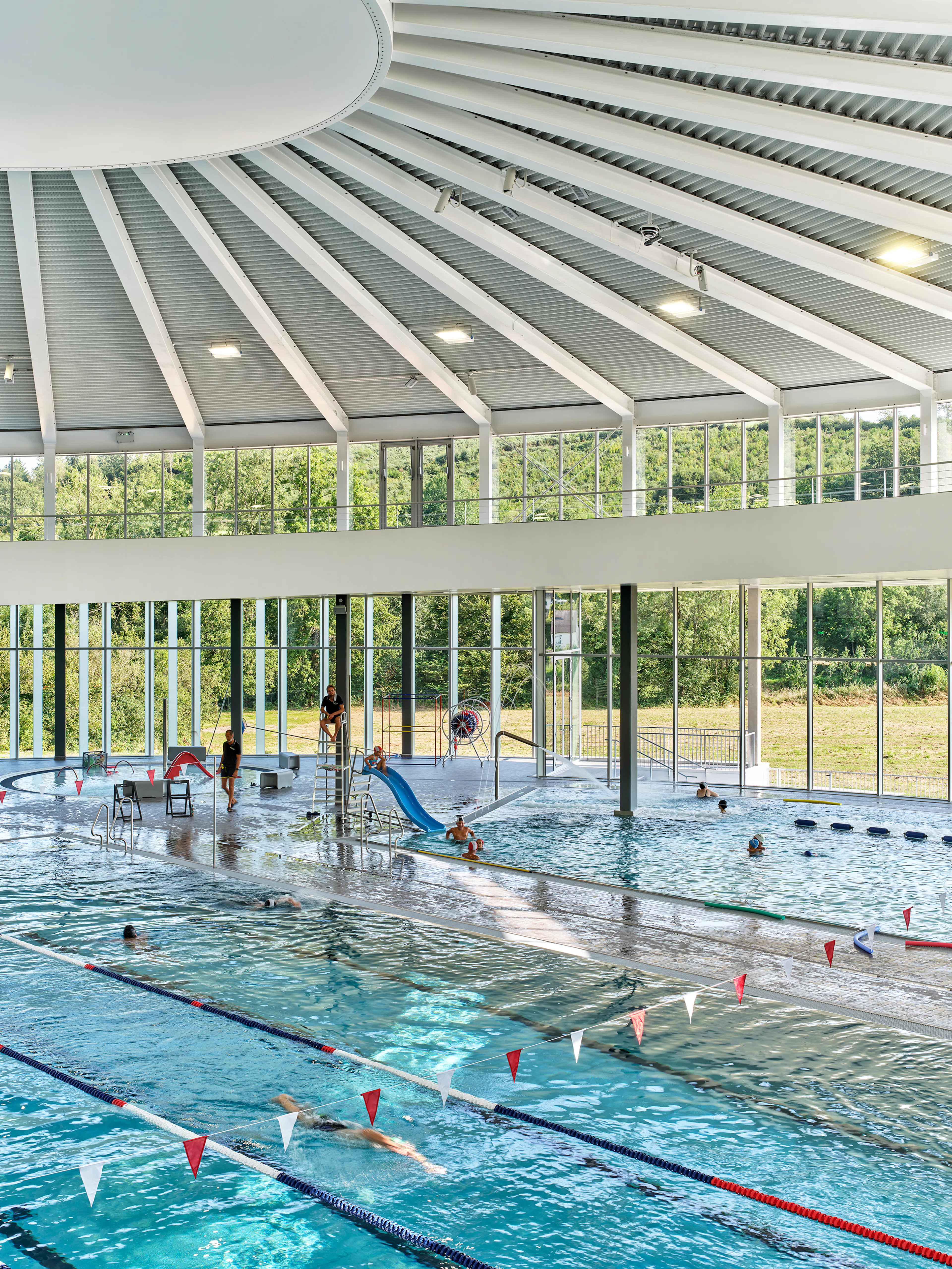 Community Swimming Pool, Châteaulin — 4
