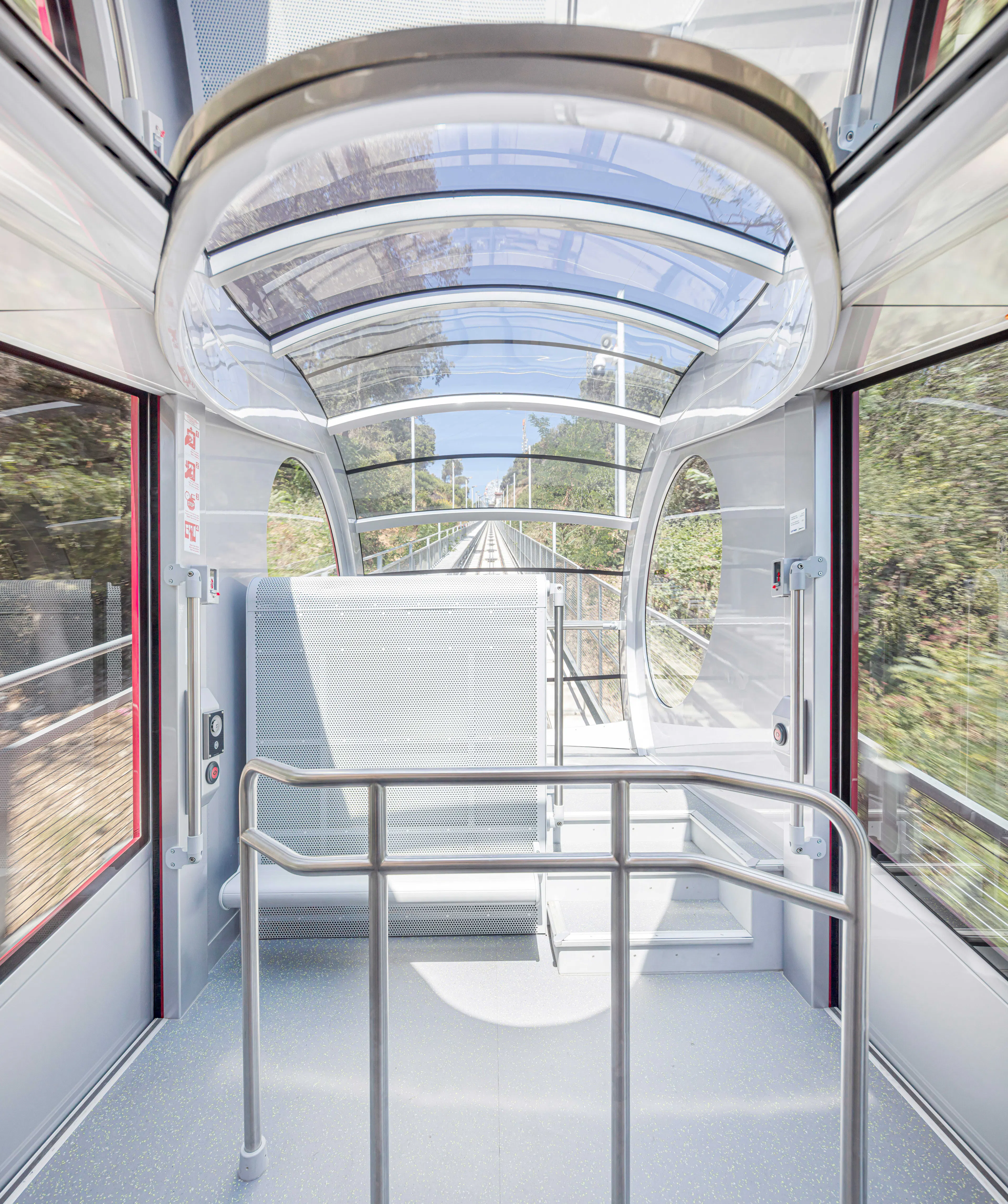 CUCADELLUM - Funicular to the Tibidabo Amusement Park — 7