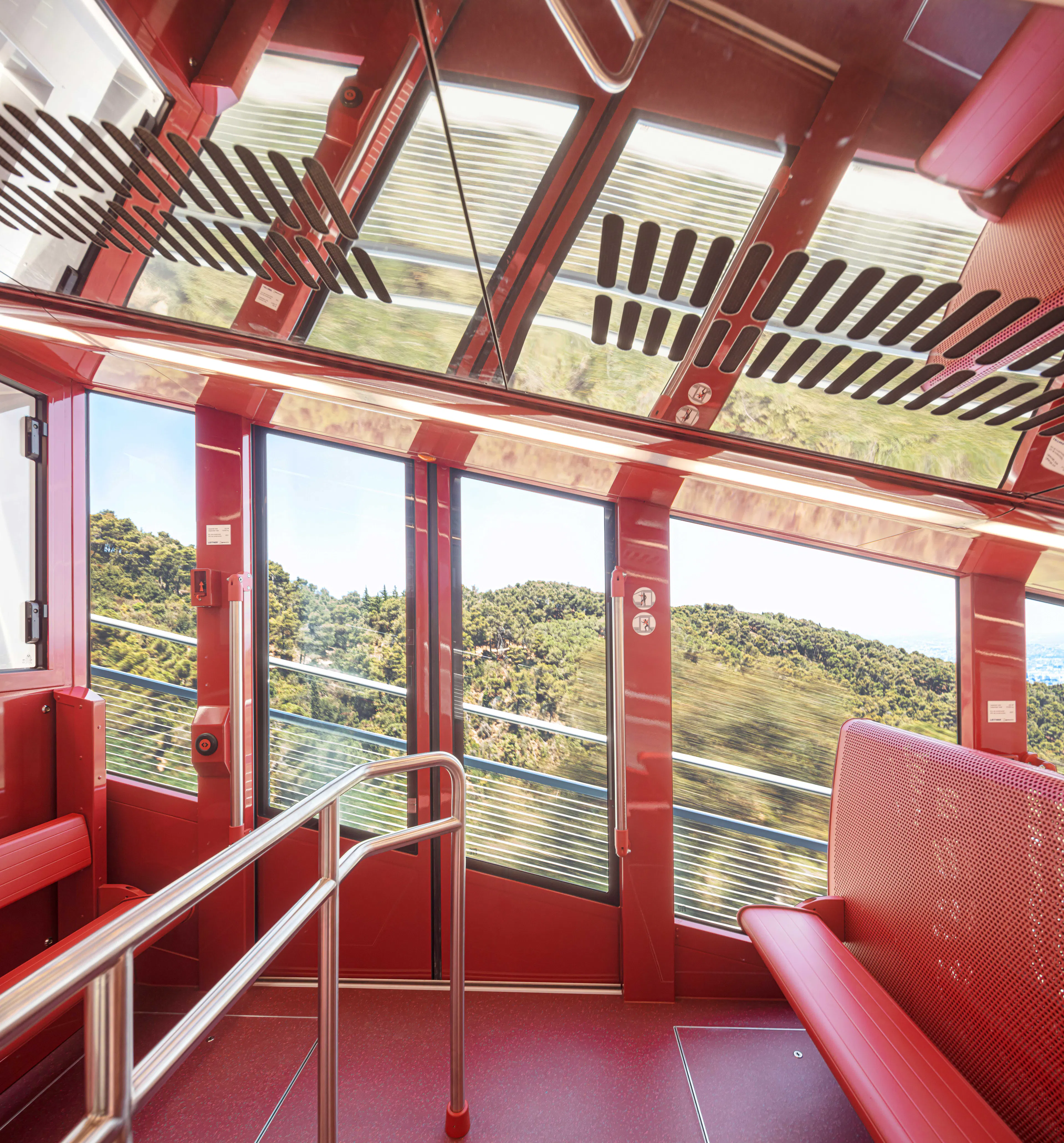 CUCADELLUM - Funicular to the Tibidabo Amusement Park — 8