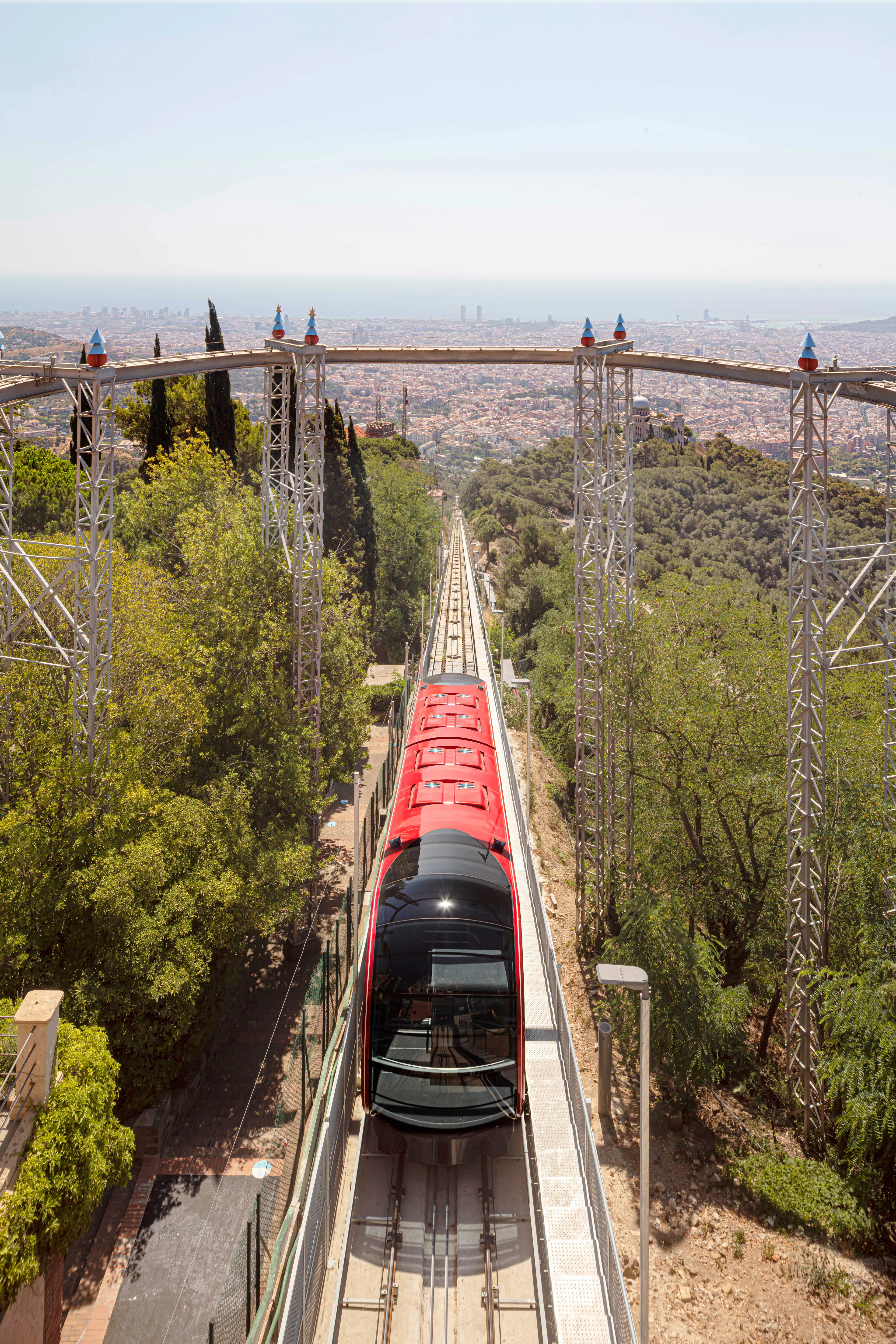 CUCADELLUM - Funicular to the Tibidabo Amusement Park — 13