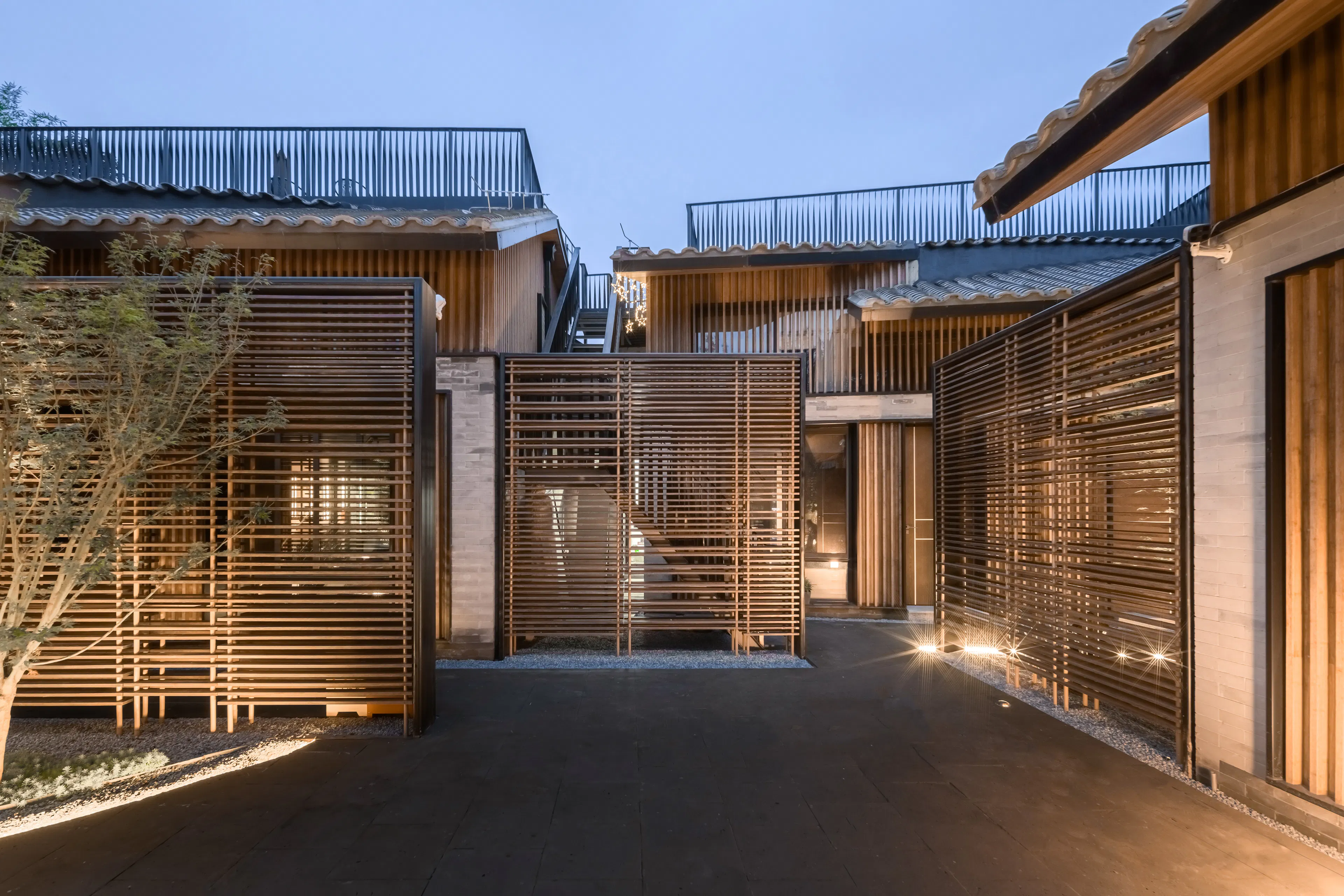 Courtyards Renovation of the Moshikou Neighborhood — 14