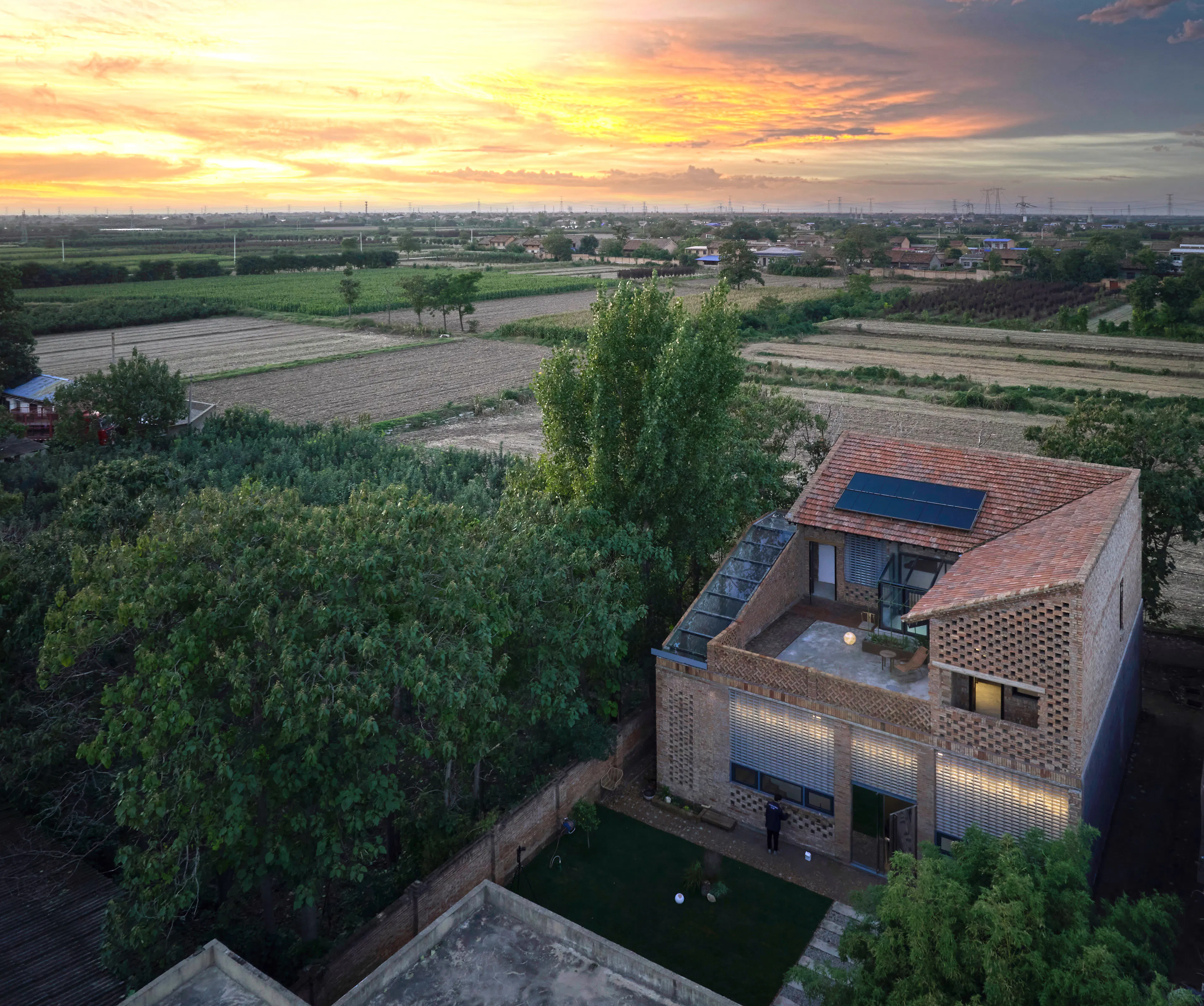 Glass Brick Dwelling in Bayi Village, Weinan — 3
