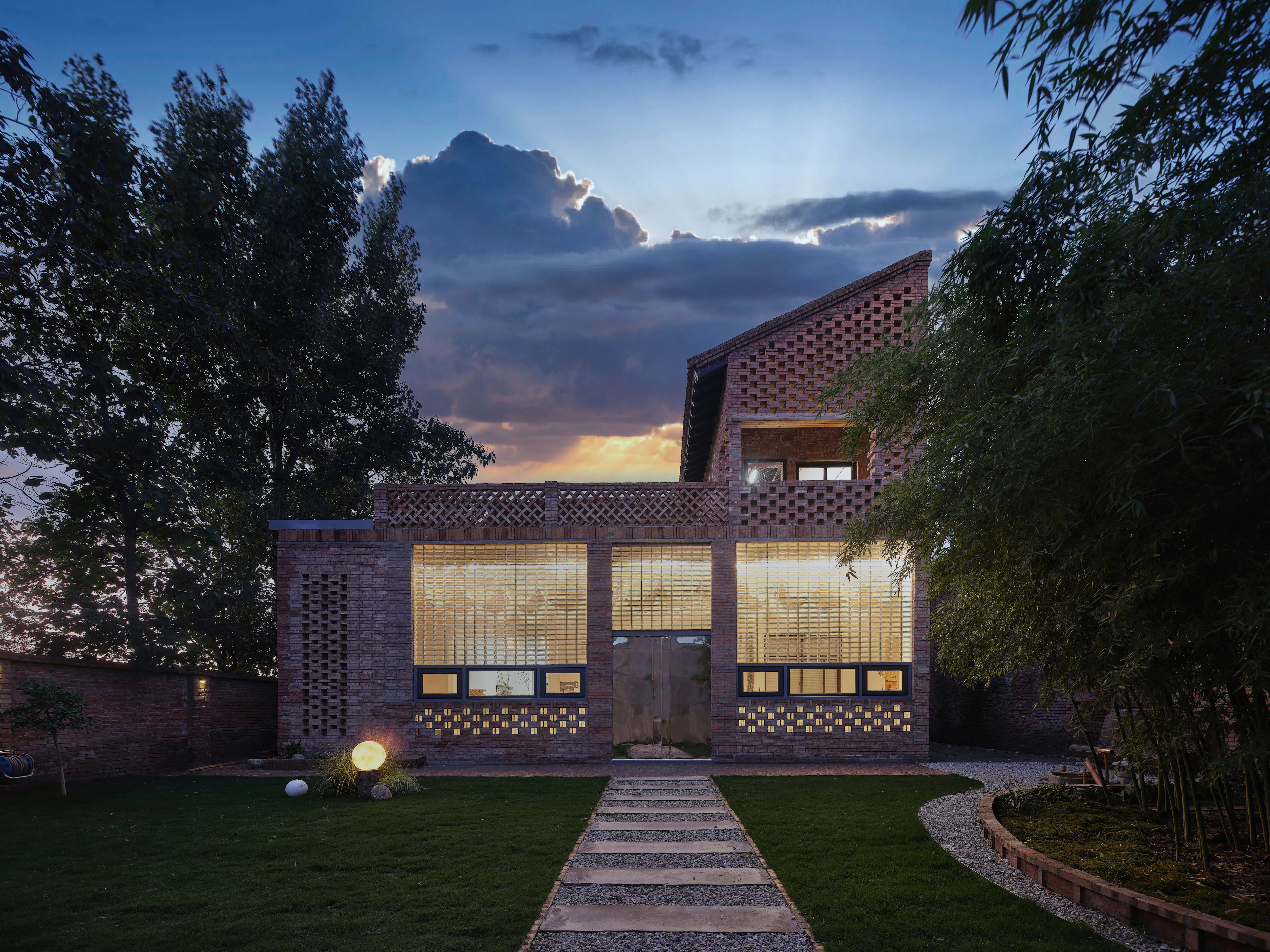 Glass Brick Dwelling in Bayi Village, Weinan — 5