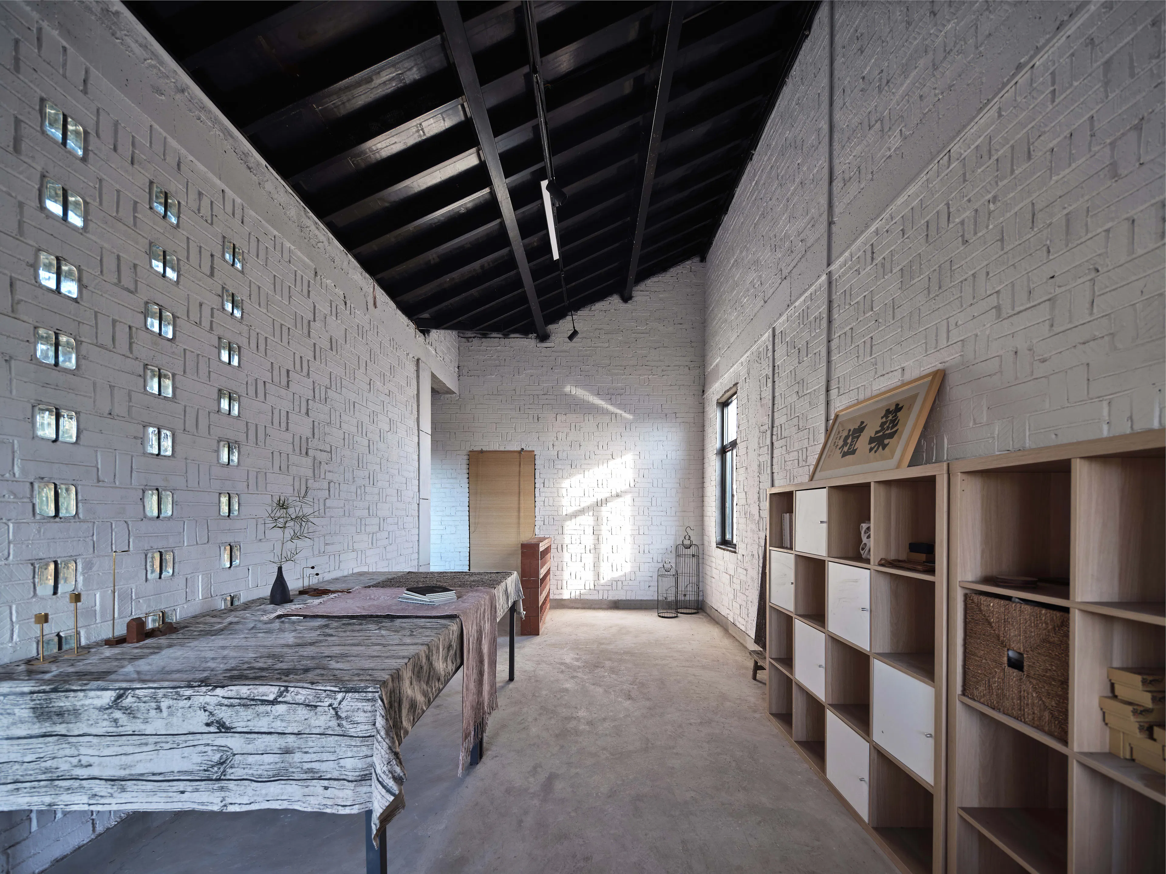 Glass Brick Dwelling in Bayi Village, Weinan — 19