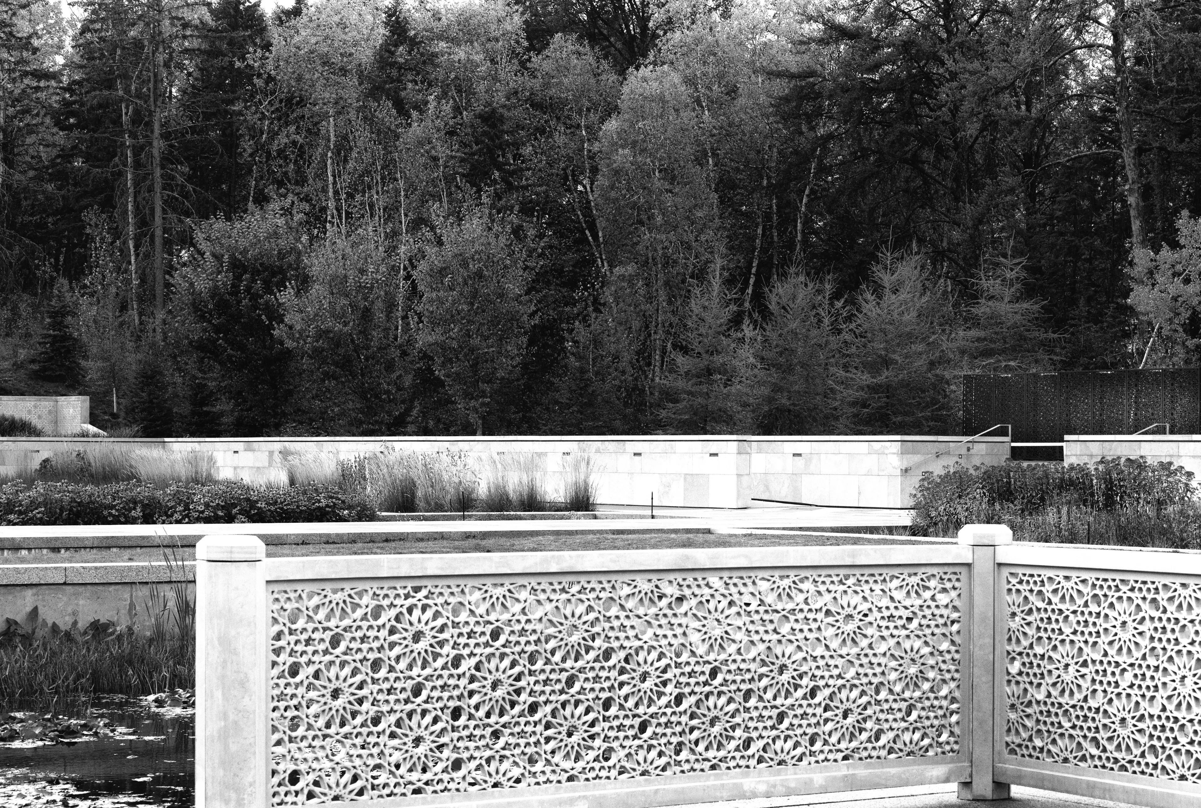 DIWAN PAVILLION AND Aga Khan GARDEN — 2