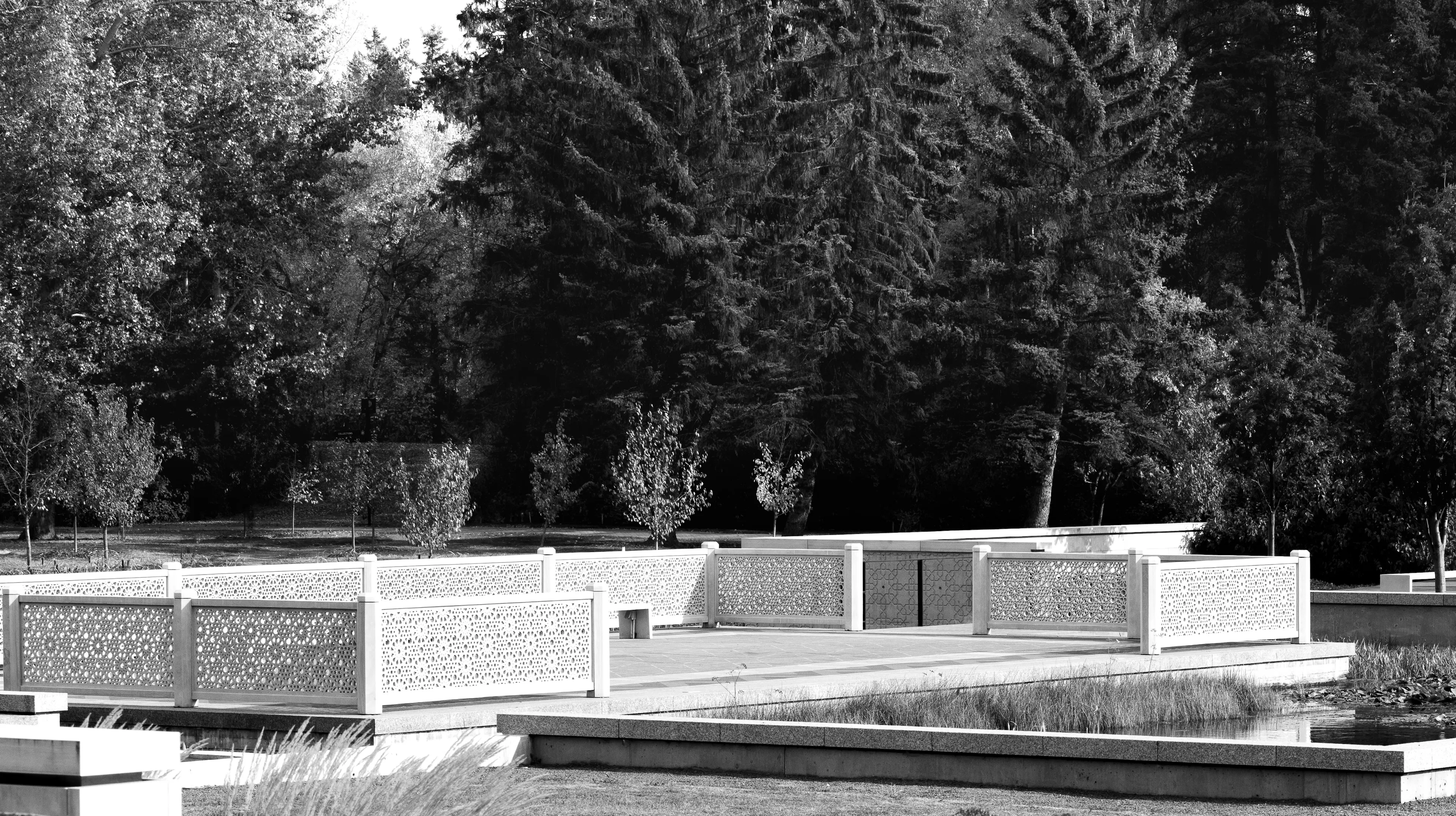 DIWAN PAVILLION AND Aga Khan GARDEN — 9