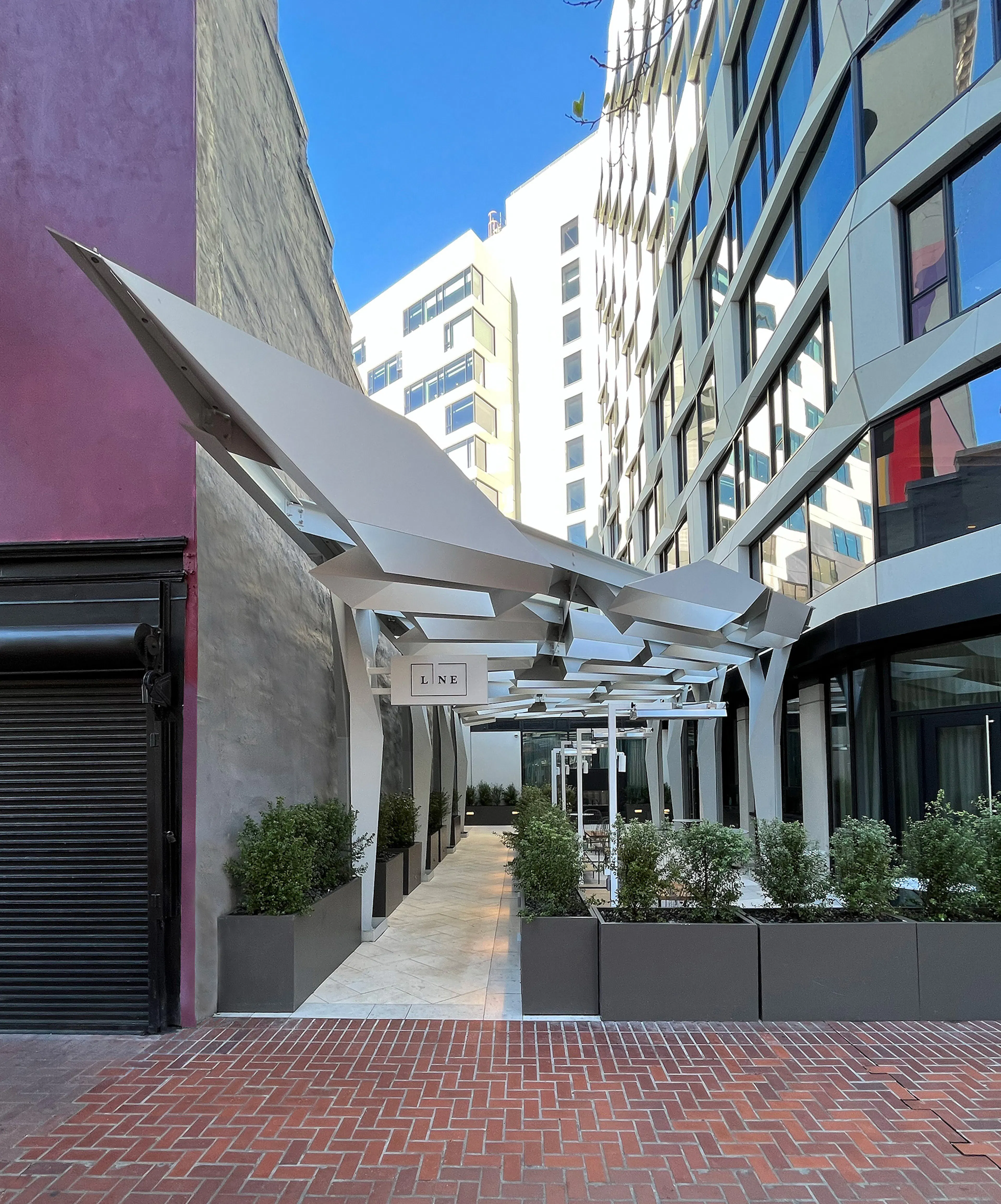 Penumbra - 960 Market