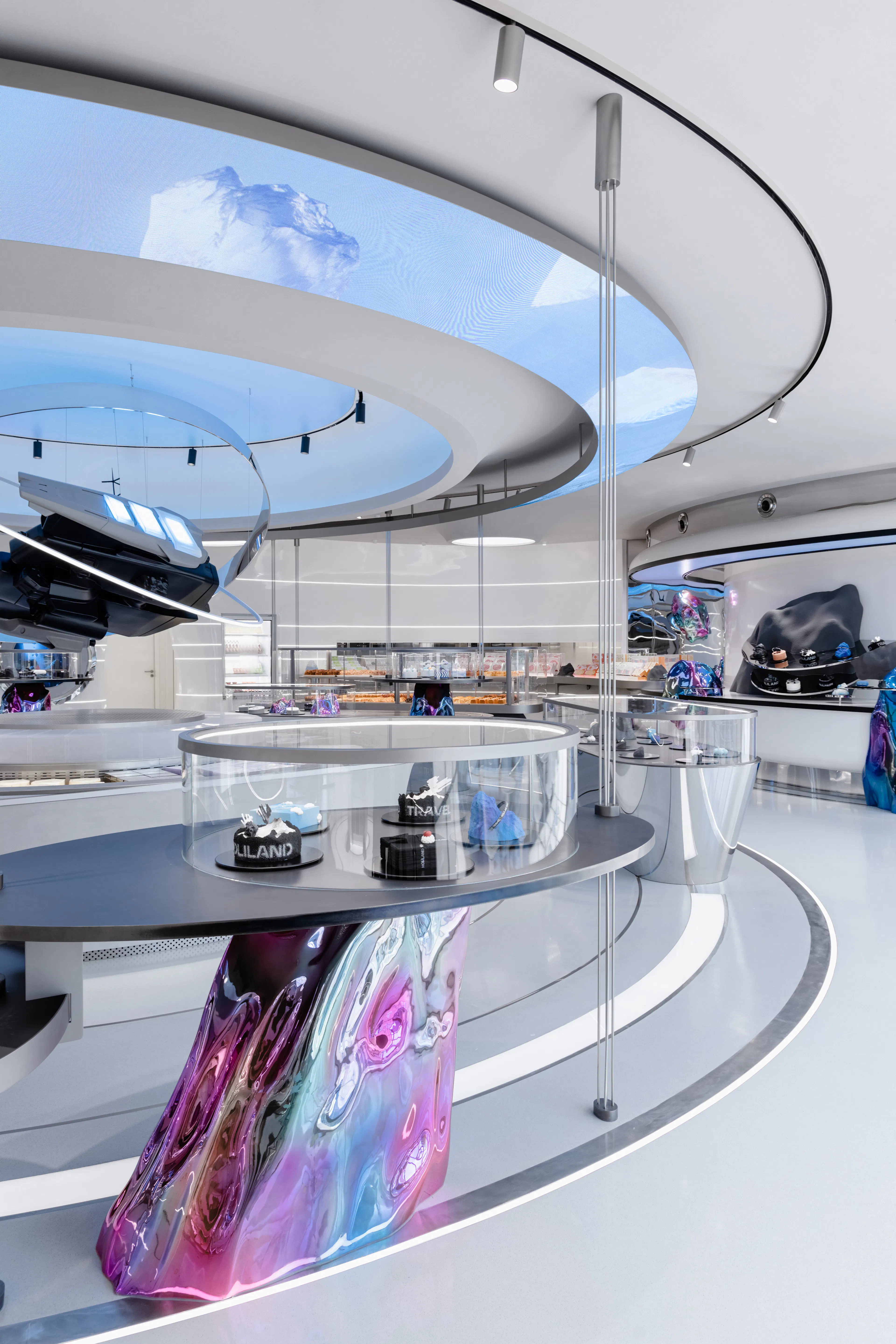 HOLILAND TRAVEL: Future Narrativism in the Multiverse — 10