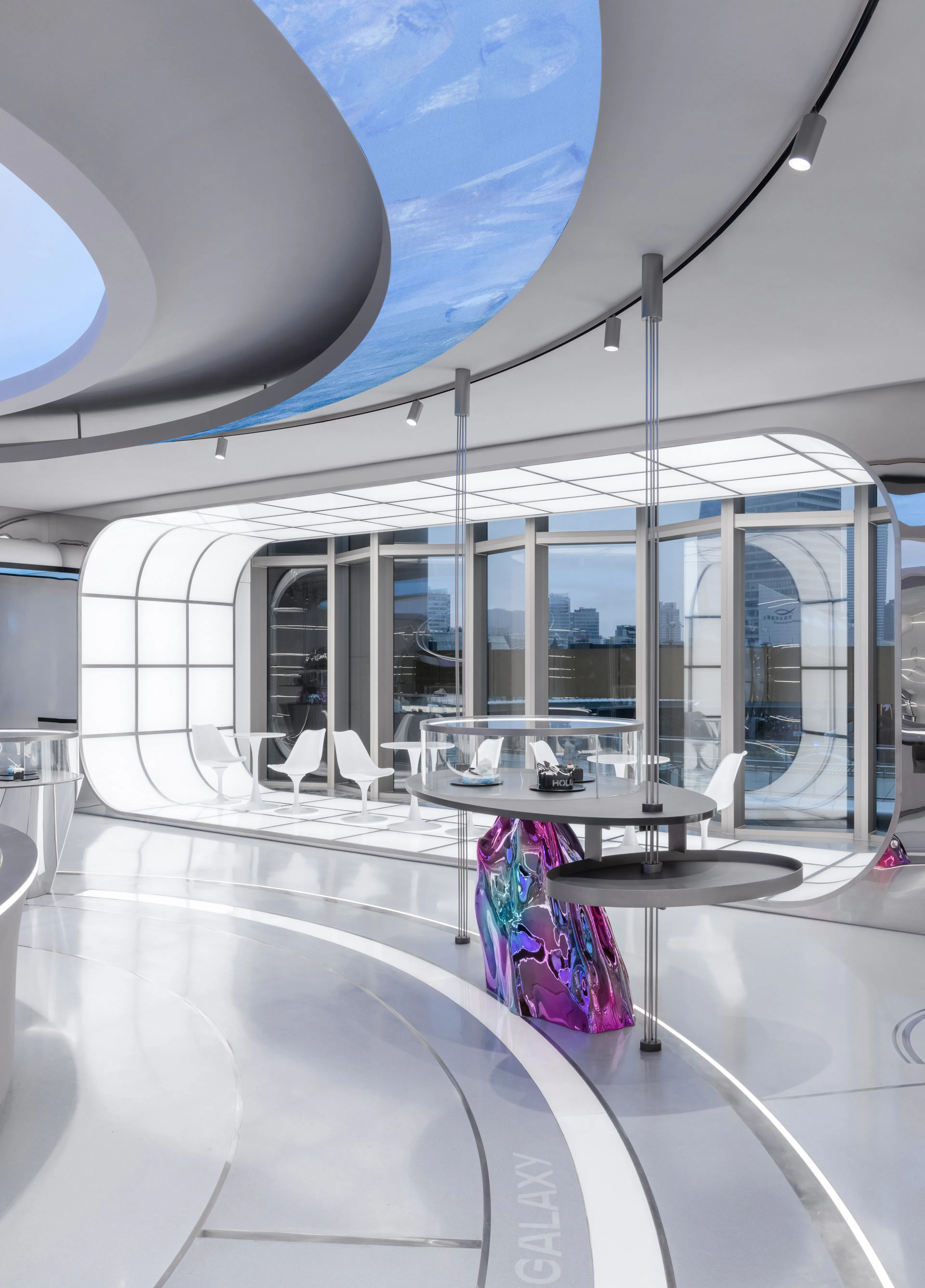 HOLILAND TRAVEL: Future Narrativism in the Multiverse — 13