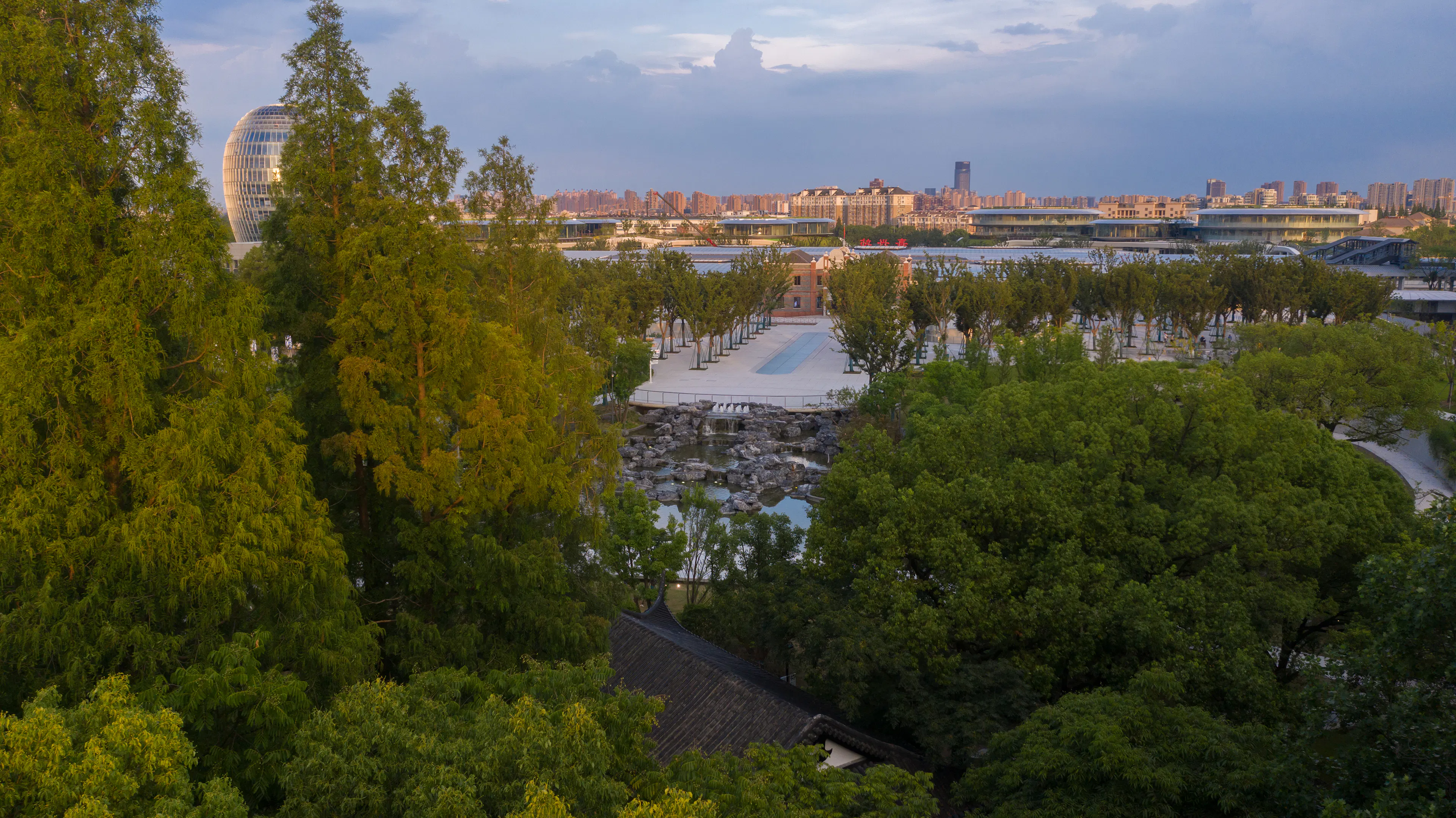 Jiaxing Train Station Park — 2