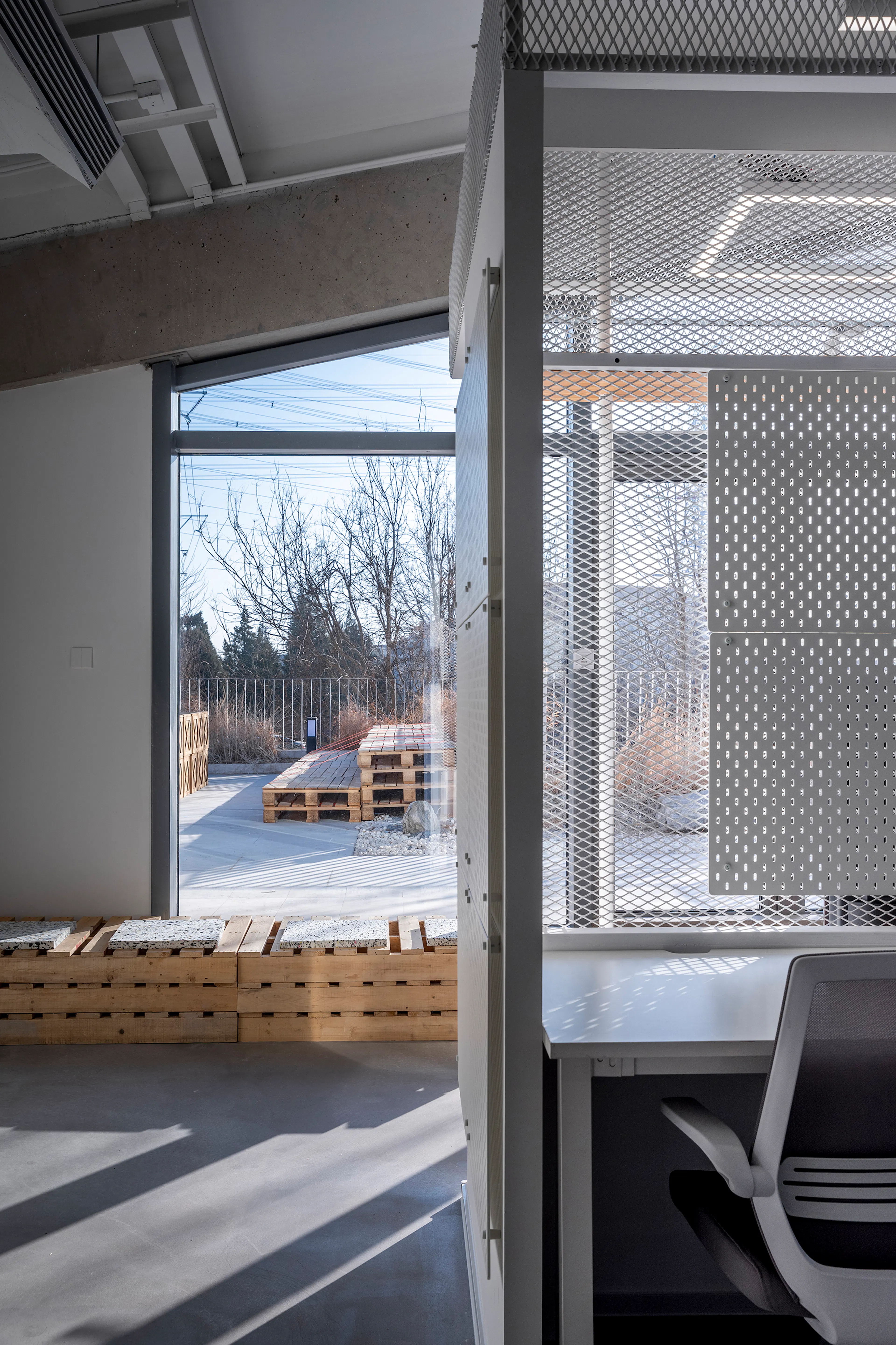 Ollie Studio Workplace Interior Design — 4