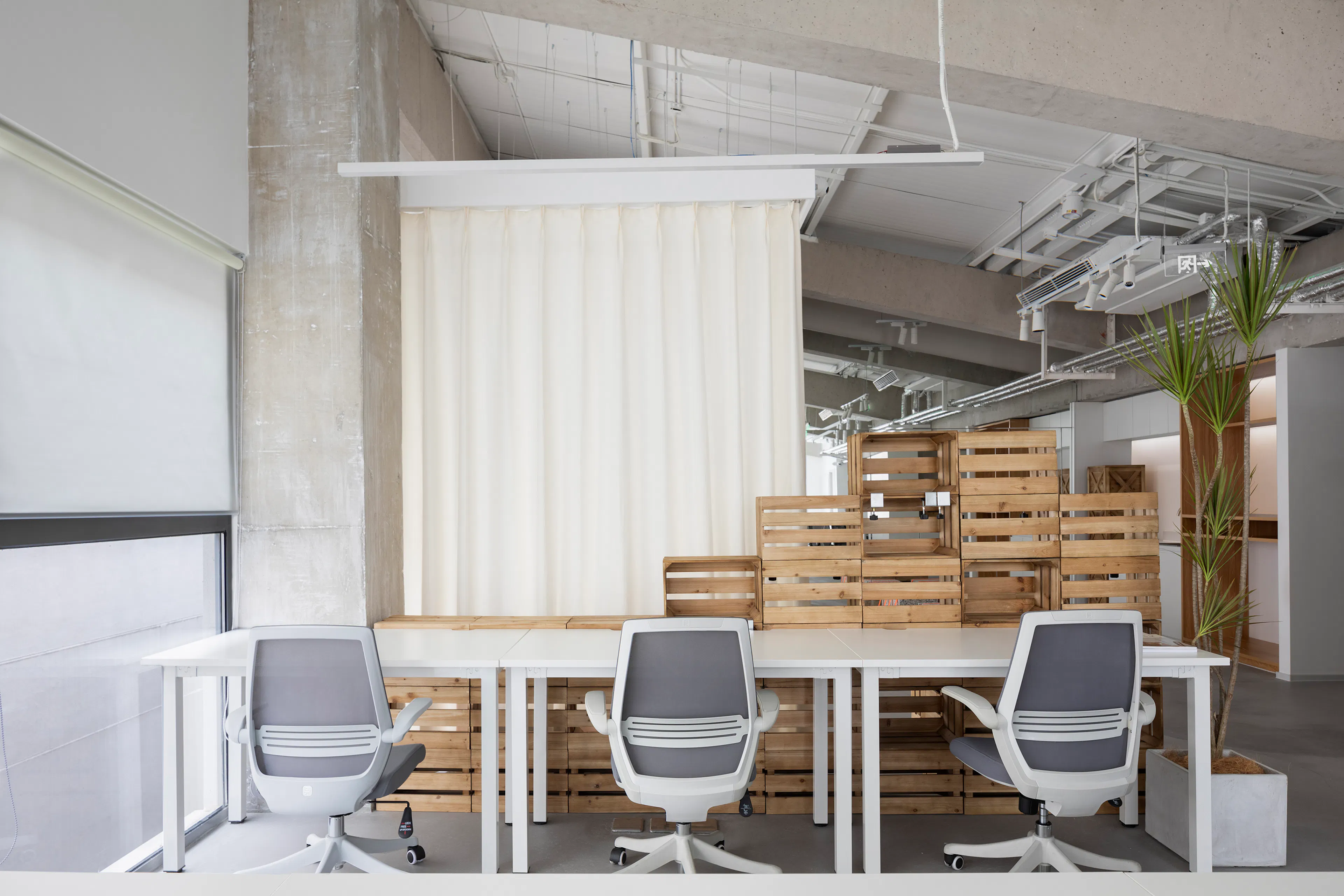 Ollie Studio Workplace Interior Design — 15