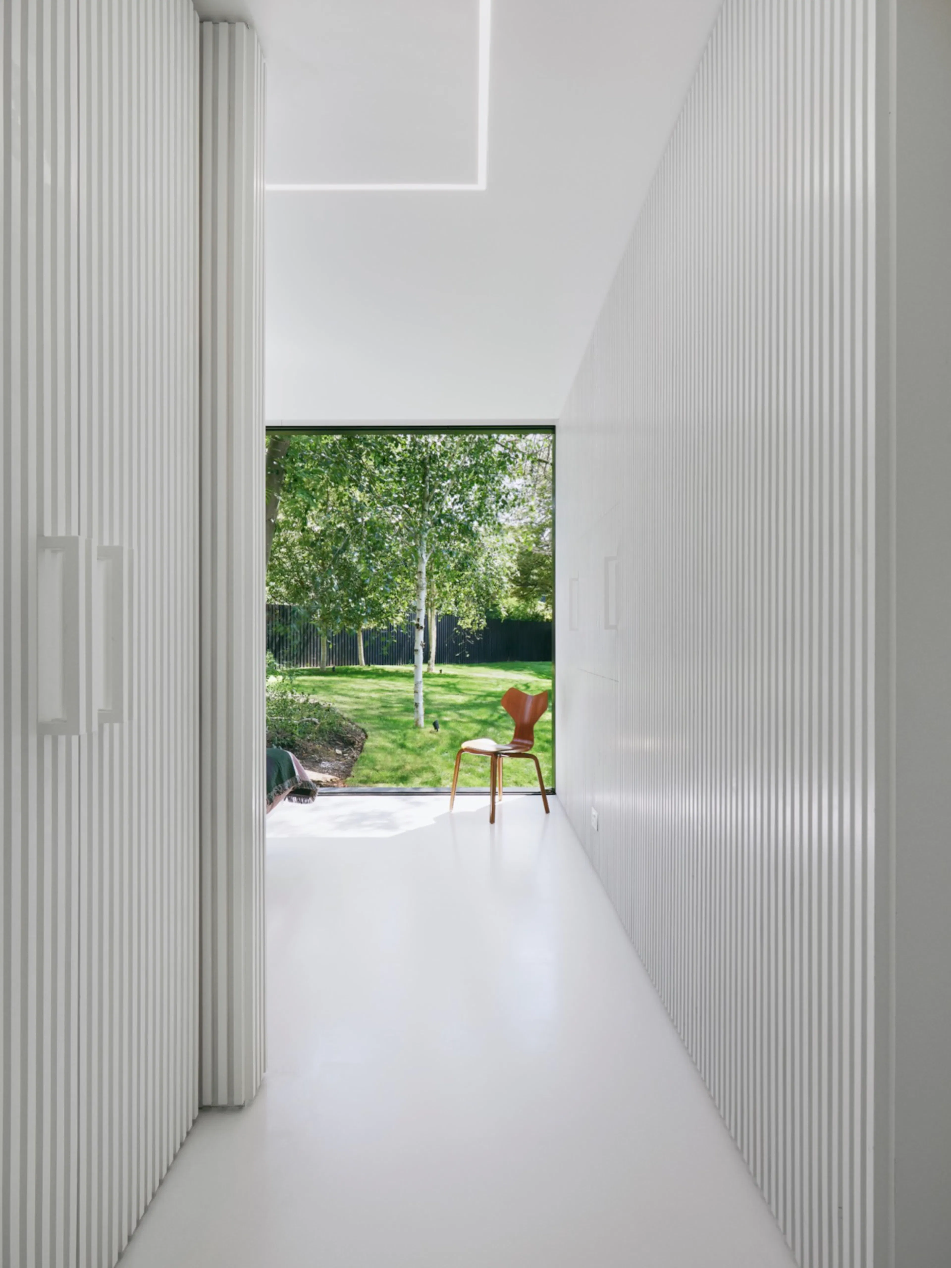 Invisible House — 4