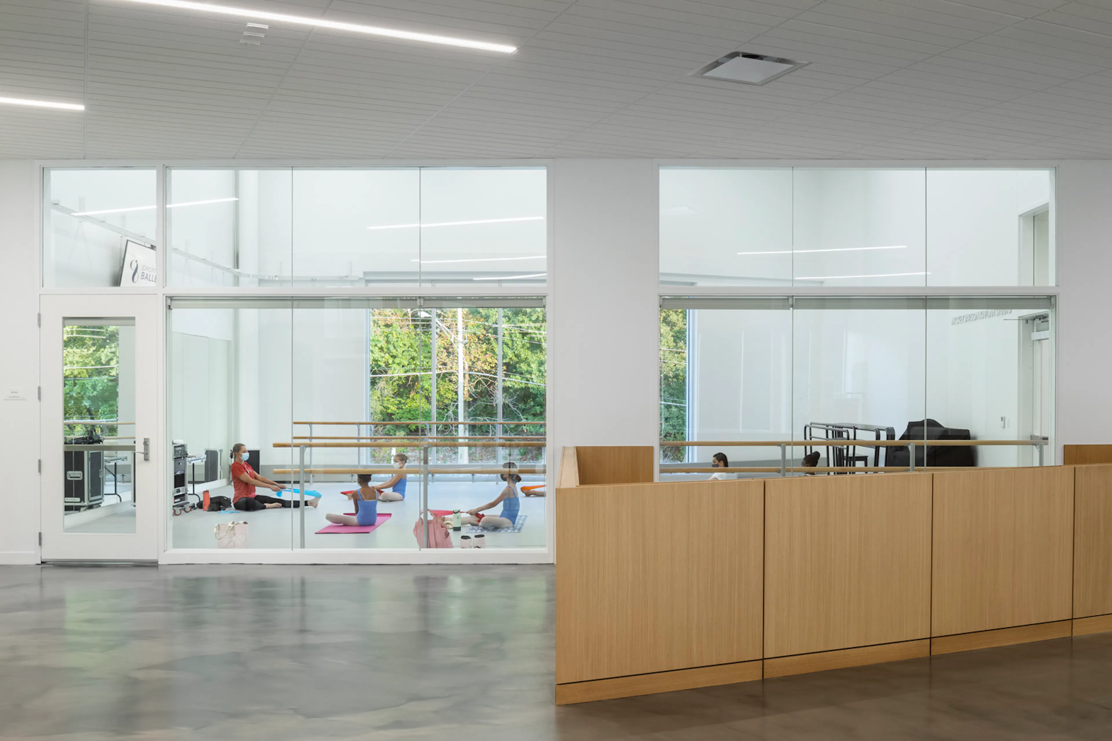 CINCINNATI BALLET, MARGARET & MICHAEL VALENTINE CENTER FOR DANCE — 6