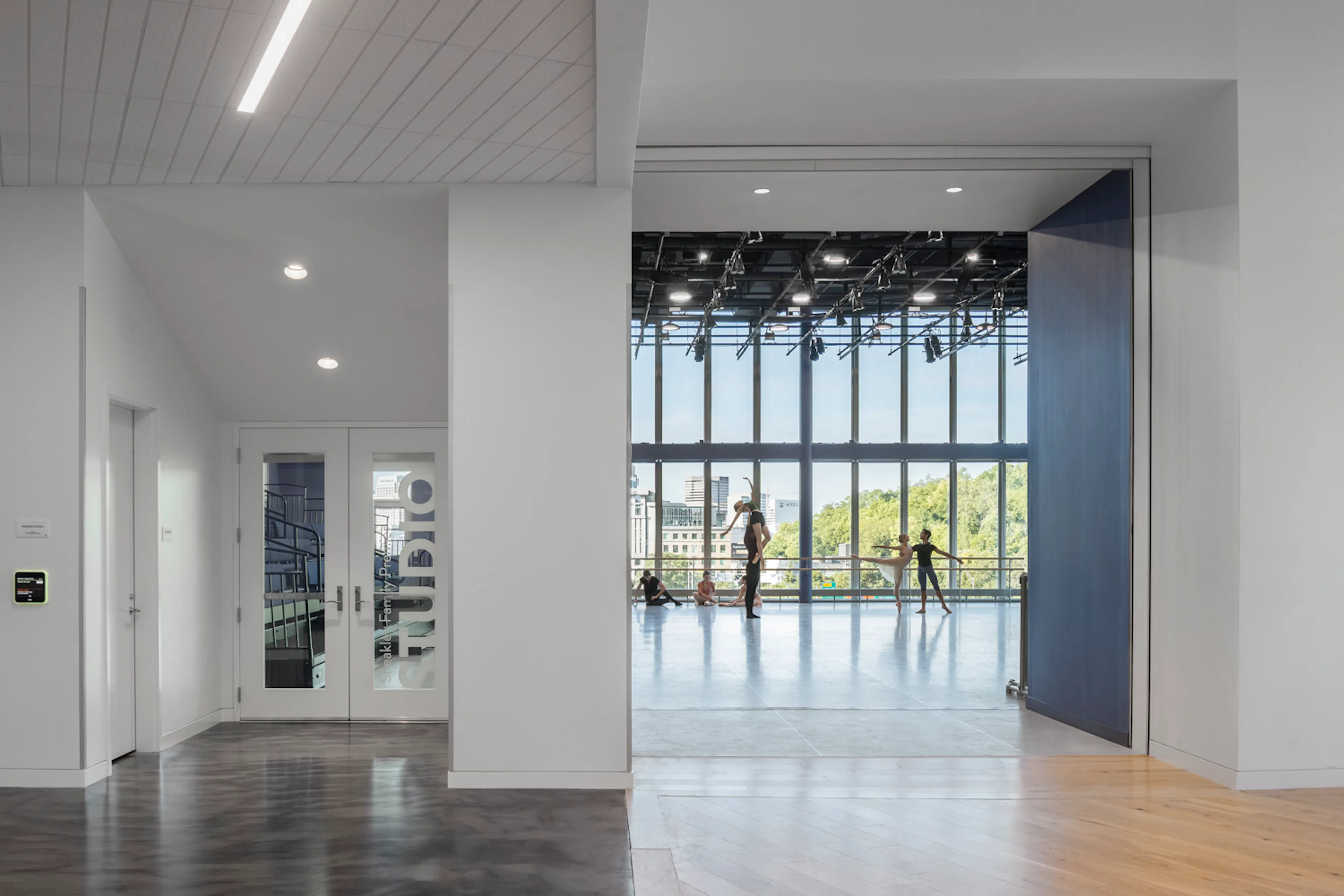 CINCINNATI BALLET, MARGARET & MICHAEL VALENTINE CENTER FOR DANCE — 7