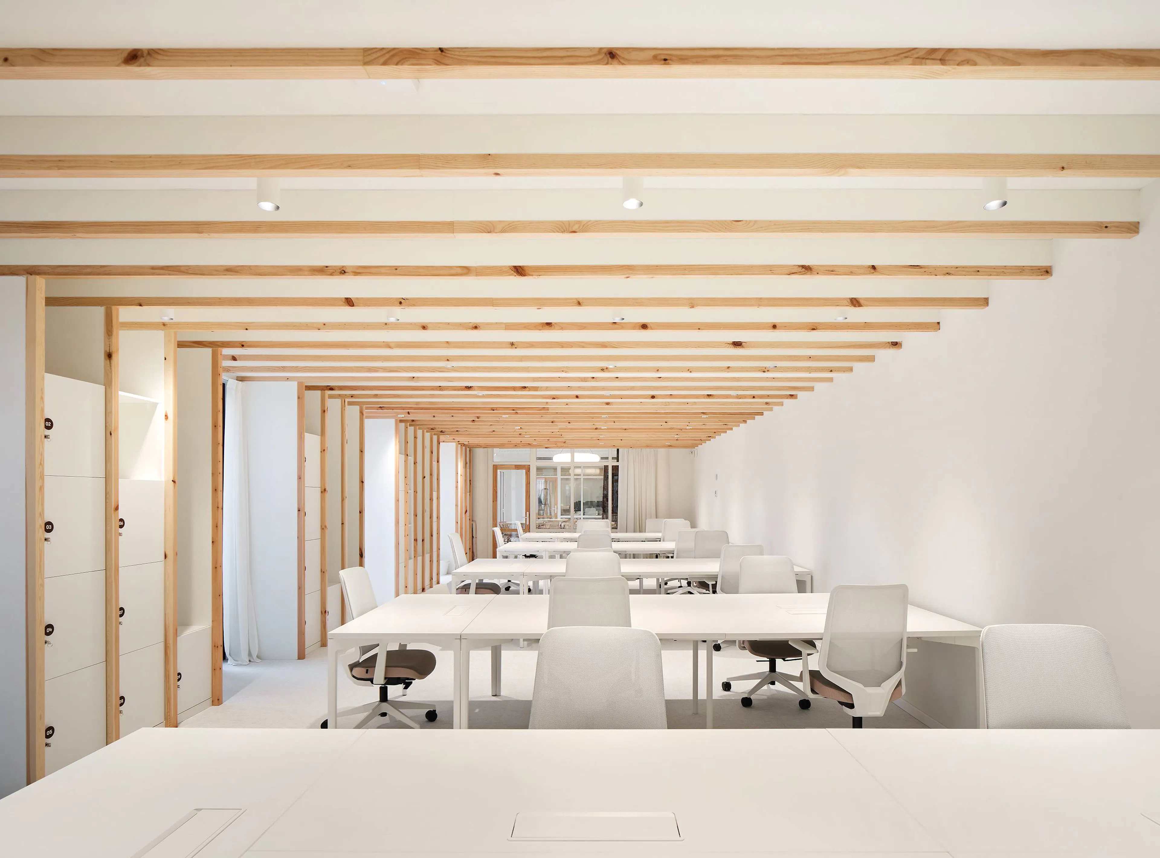 Casa Pich i Pon. LOOM Plaza Catalunya — 7