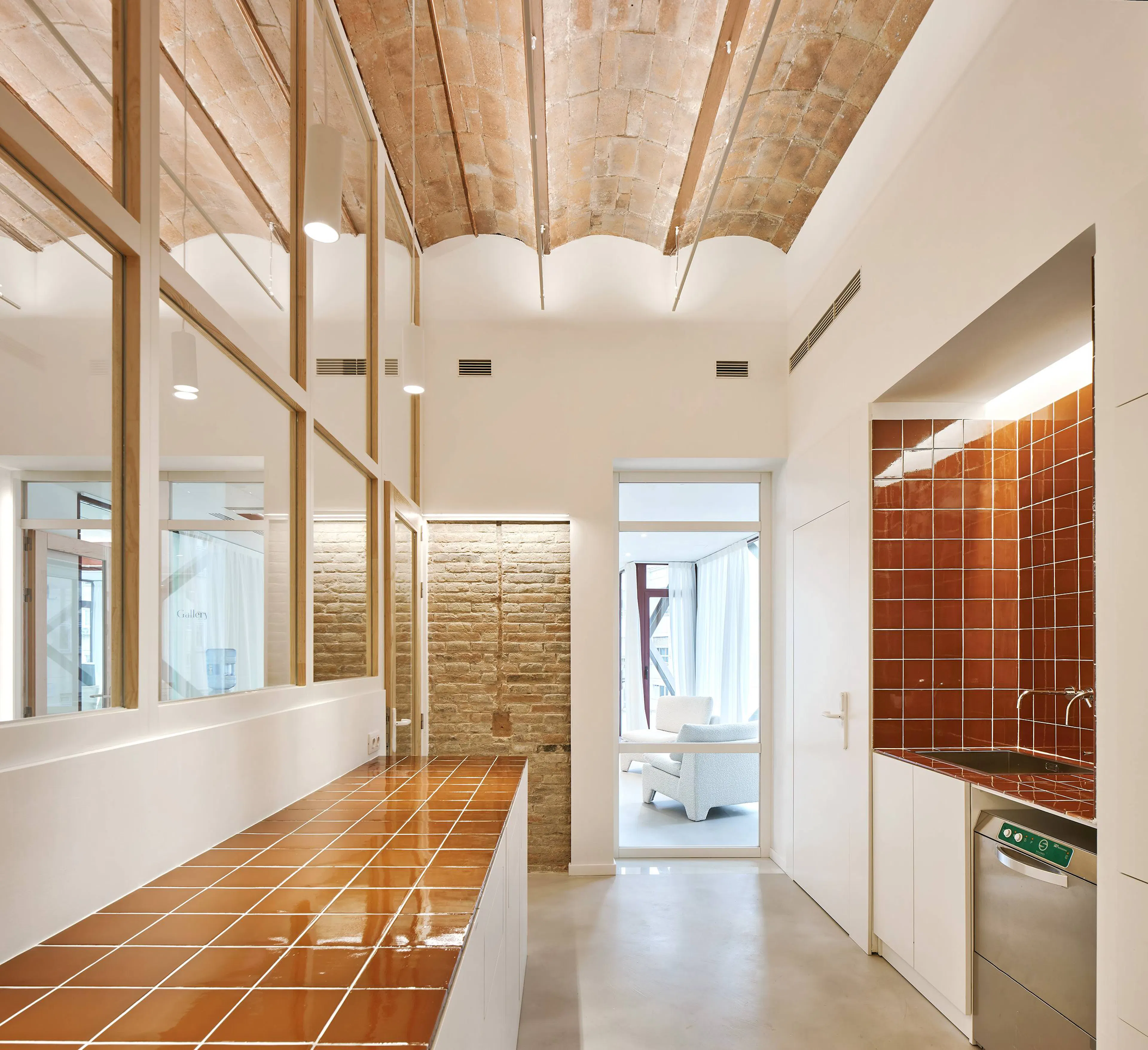 Casa Pich i Pon. LOOM Plaza Catalunya — 10