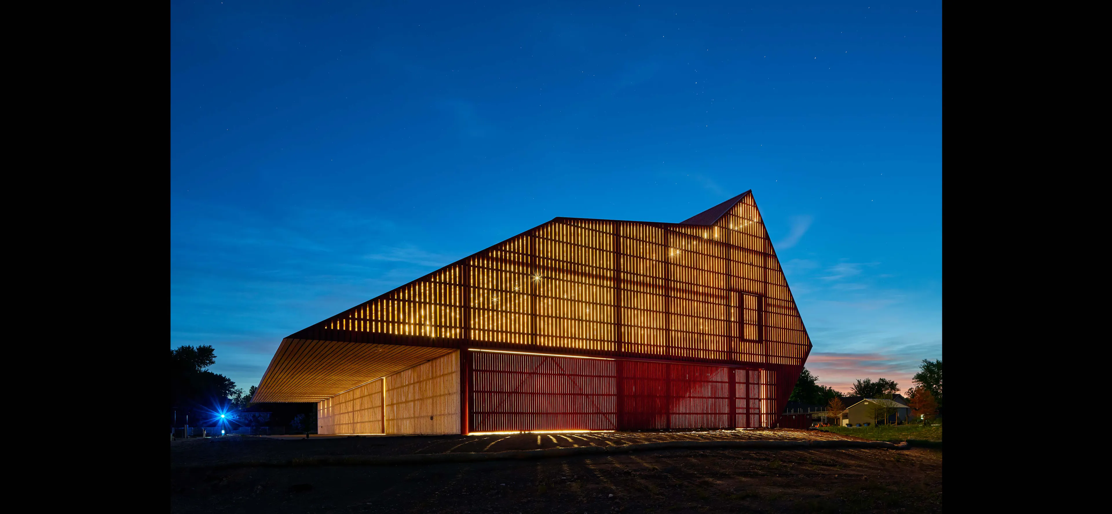 The Travel Agency 5th Avenue — 17