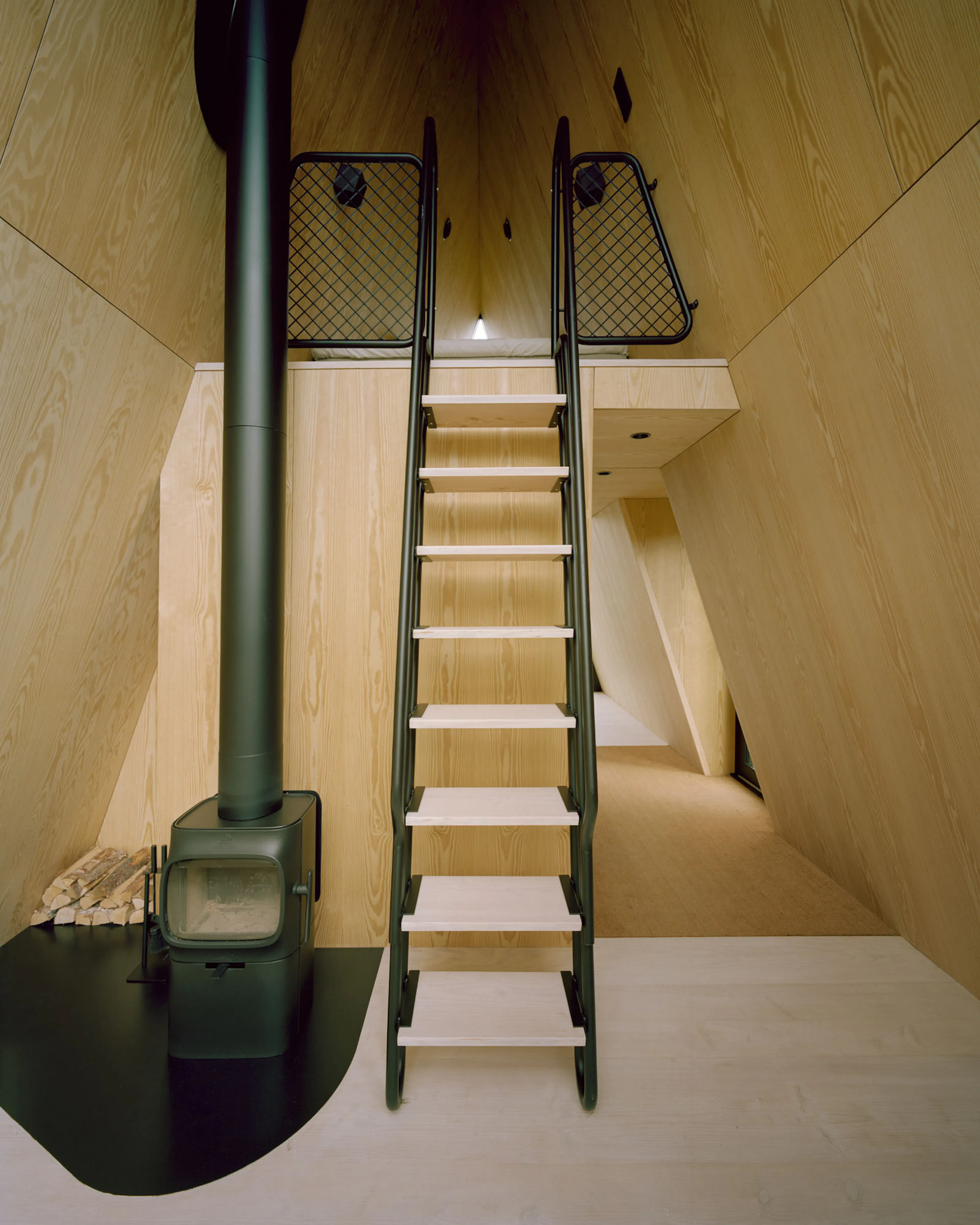 PAN-tretopphytter (PAN treetop-cabins) — 4