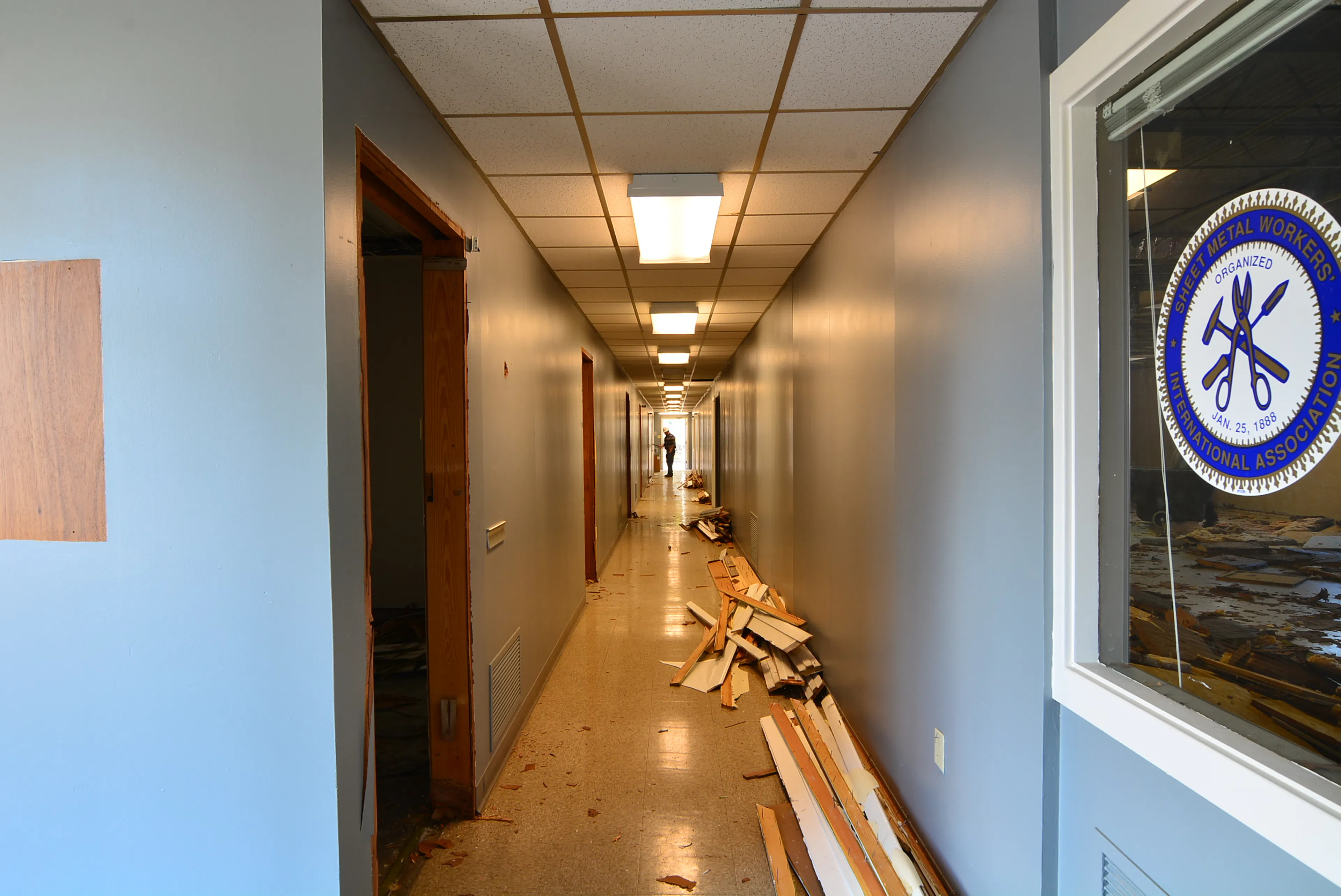 663 South Cooper — 16