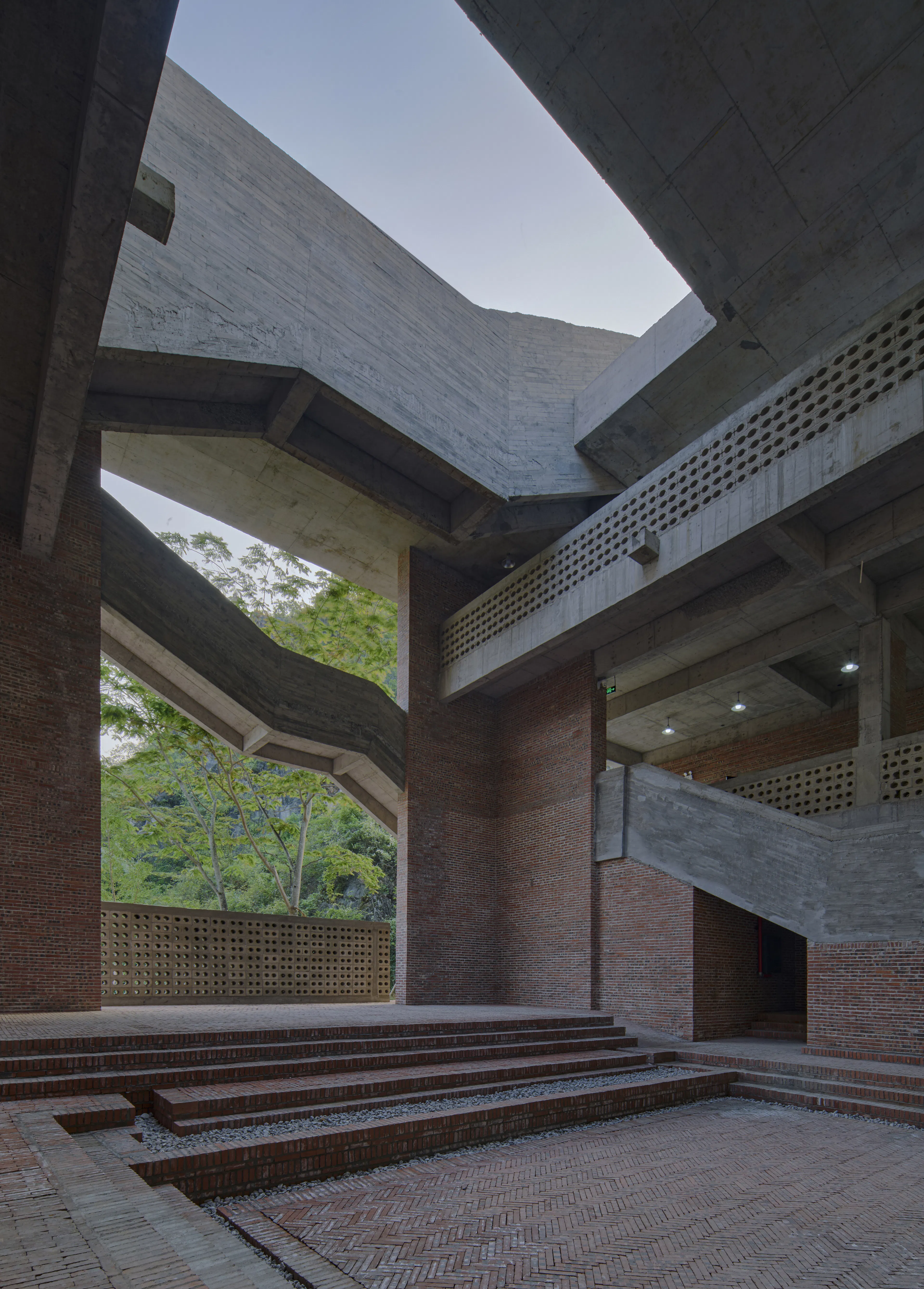 Cultural Service Center and Local Workshops of Ruyi Village — 14