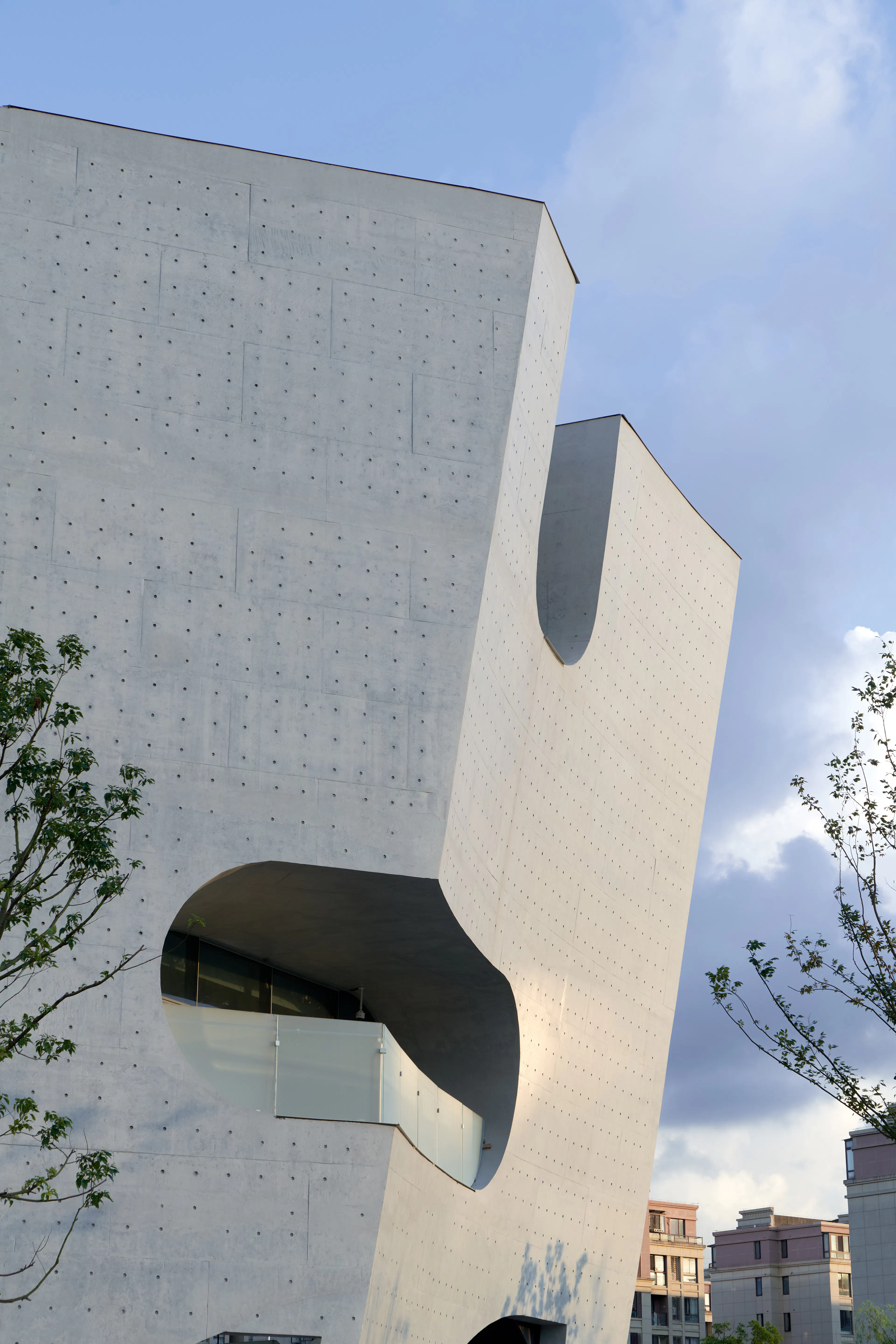 Shanghai Cofco Cultural & Health Center — 3