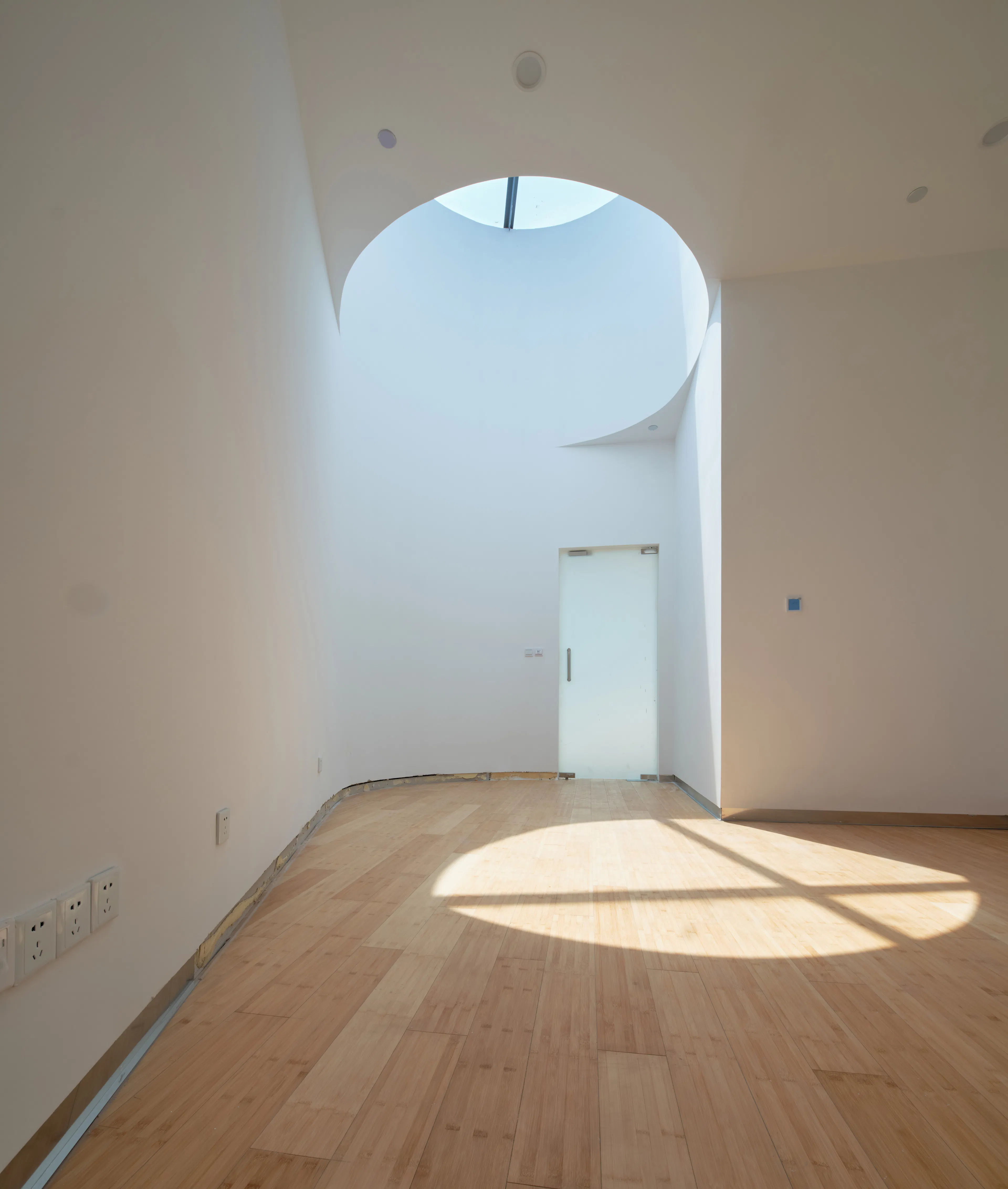 Shanghai Cofco Cultural & Health Center — 8