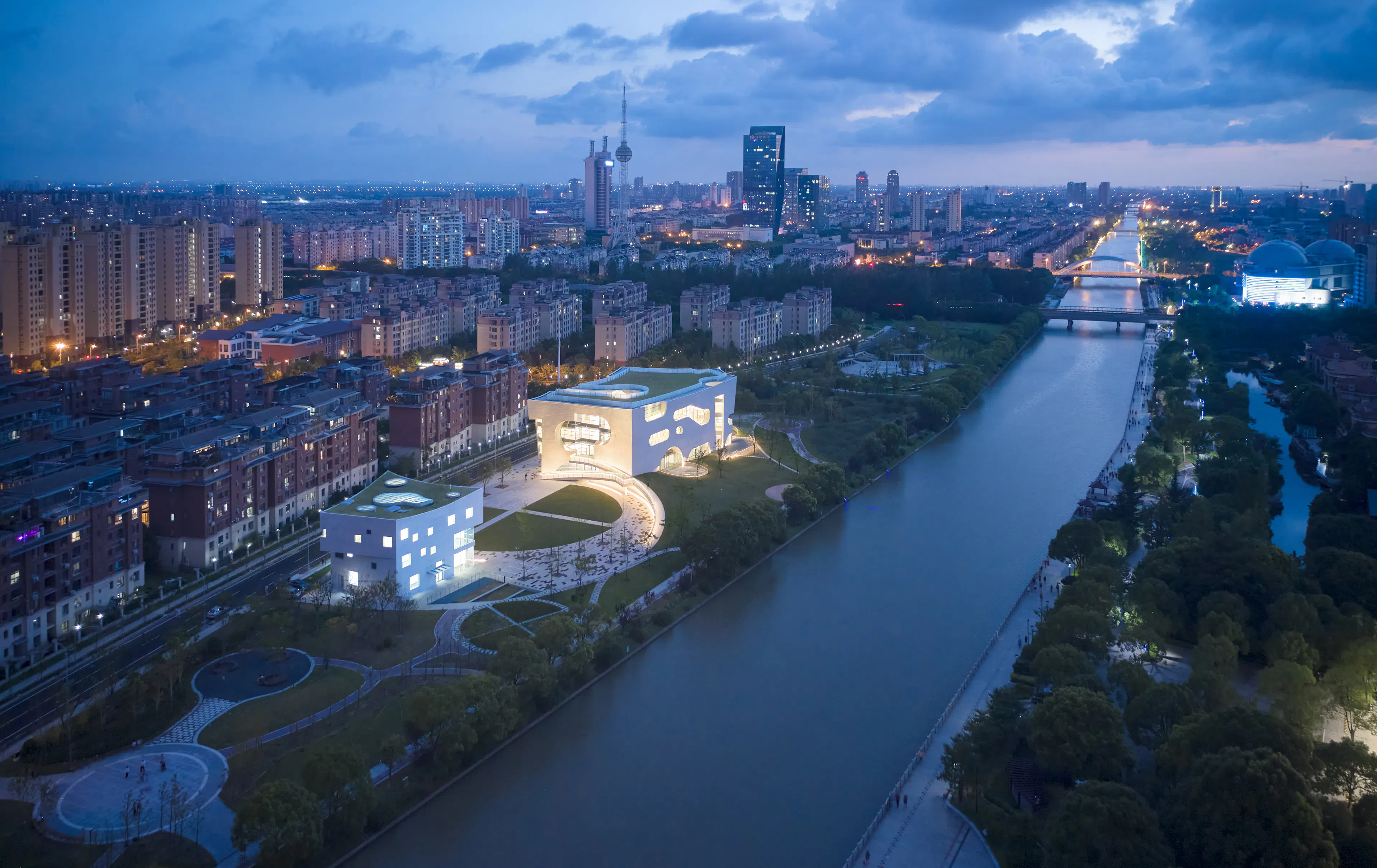 Shanghai Cofco Cultural & Health Center — 11
