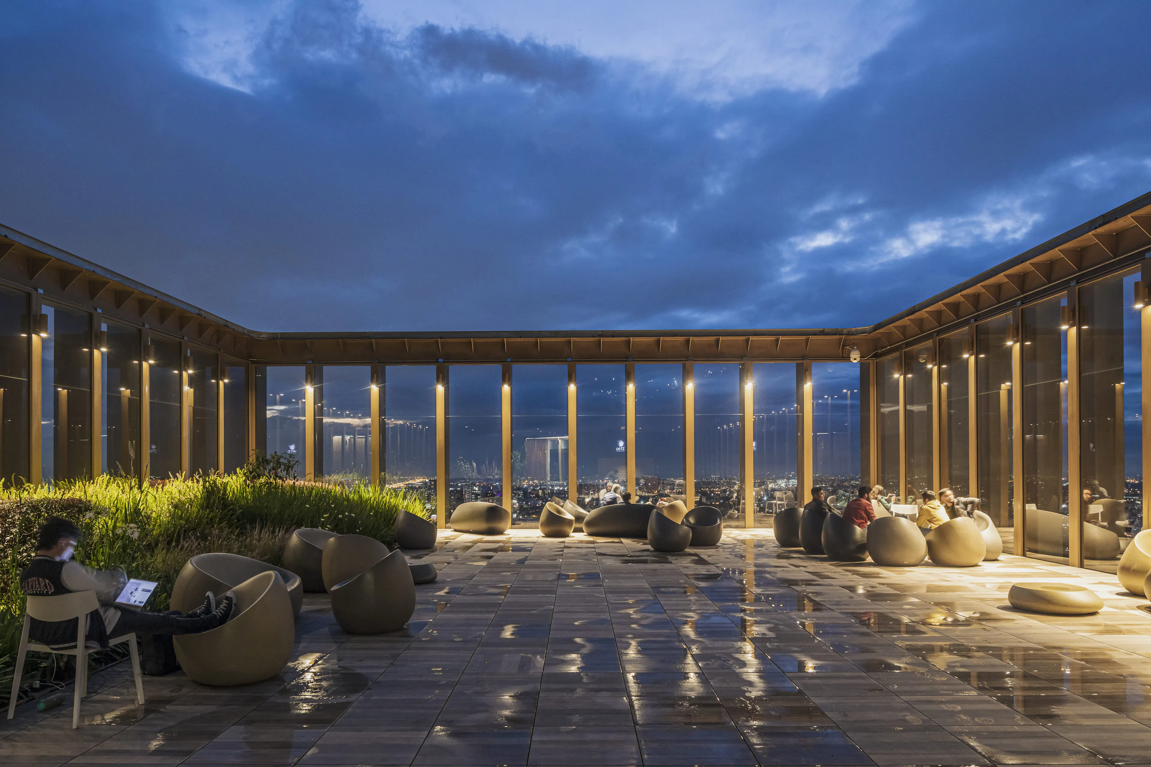 Engineering Laboratories | Pontificia Universidad Javeriana — 18