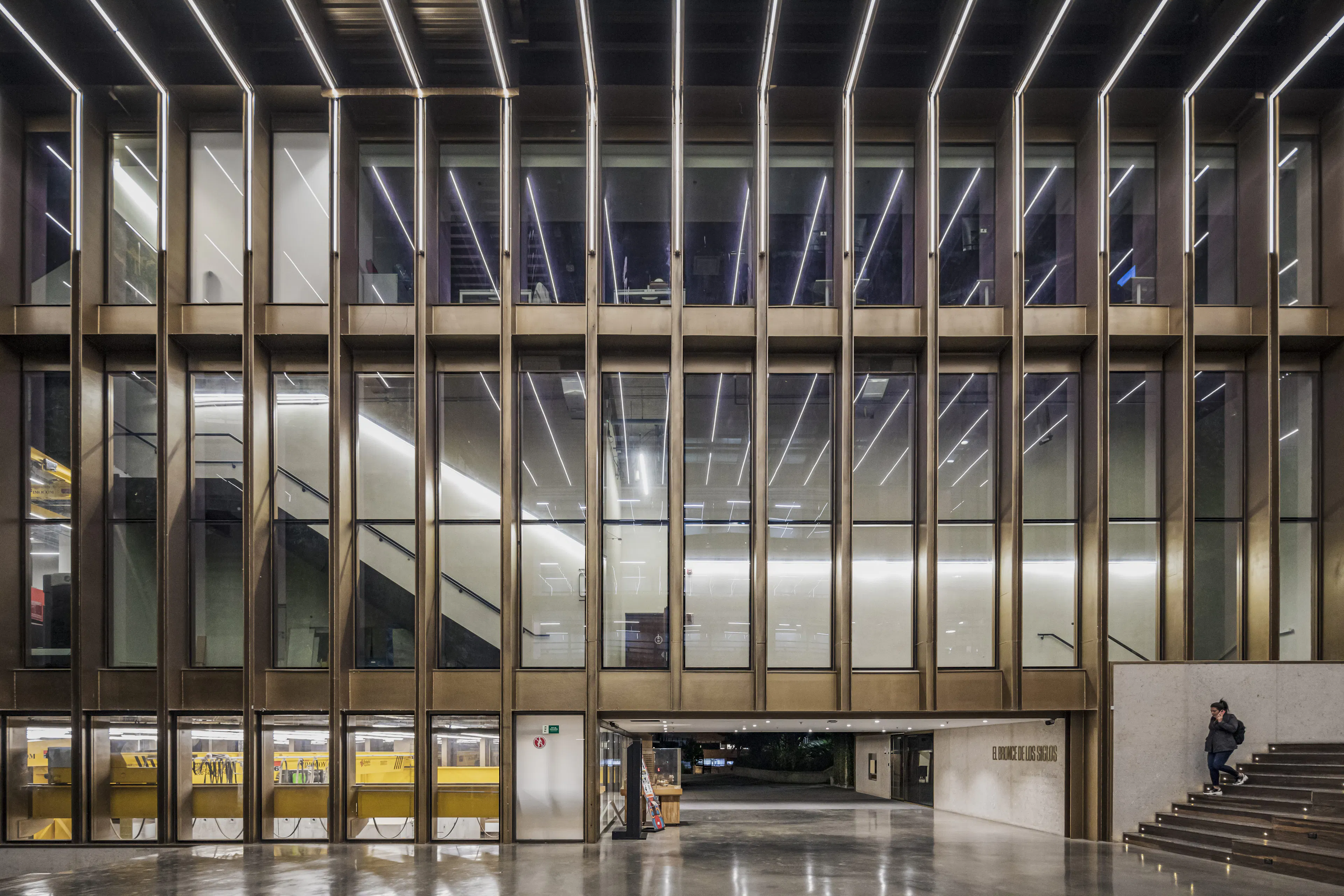 Engineering Laboratories | Pontificia Universidad Javeriana — 20