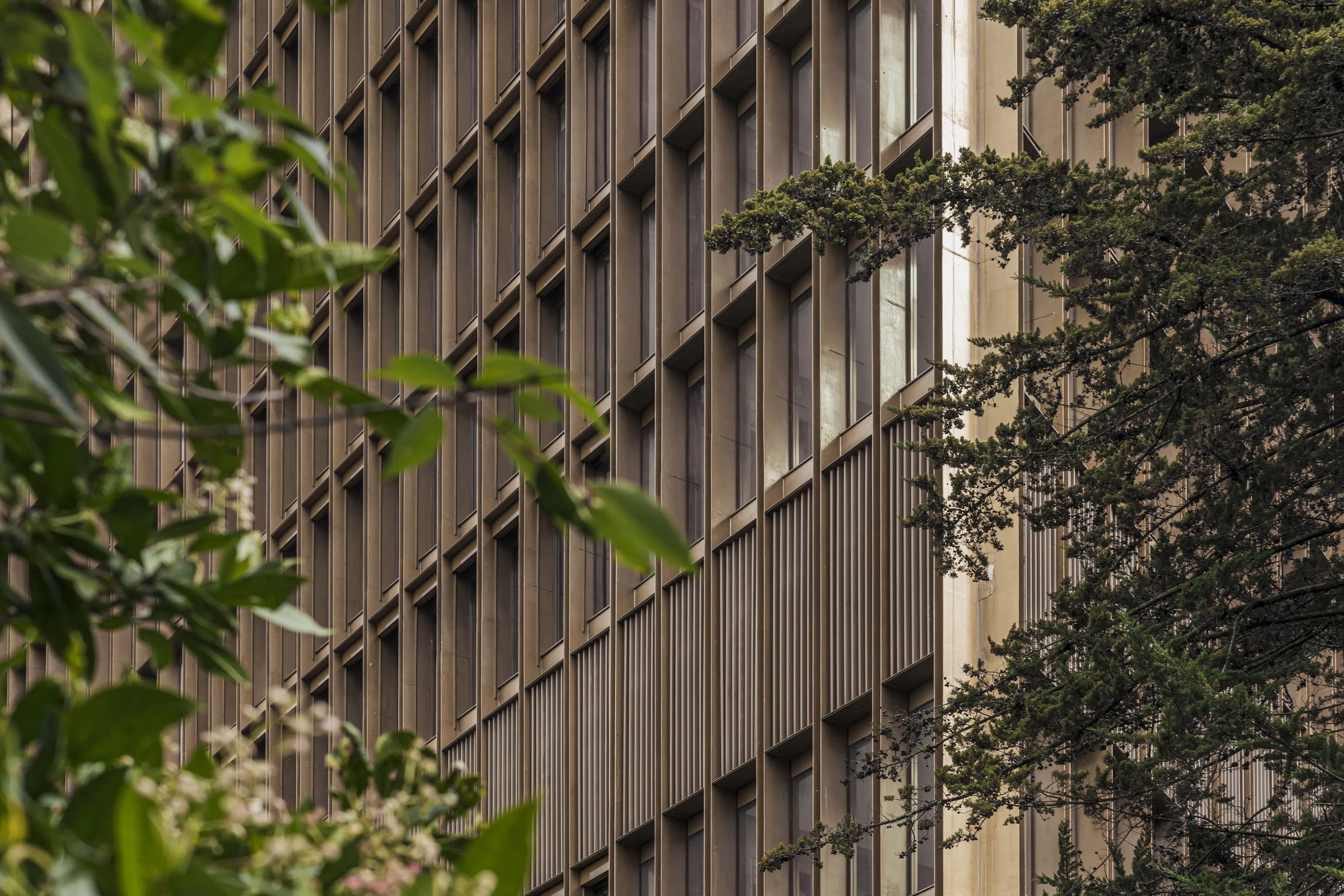 Engineering Laboratories | Pontificia Universidad Javeriana — 14