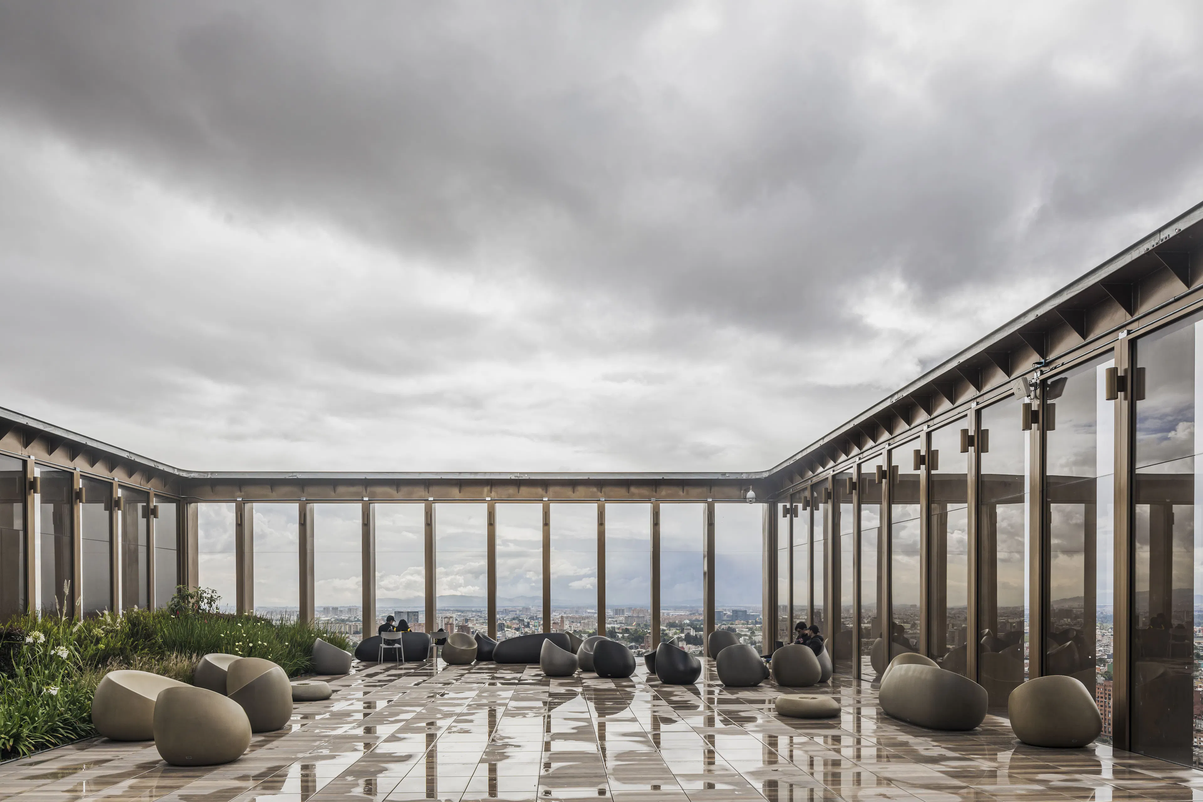 Engineering Laboratories | Pontificia Universidad Javeriana — 15