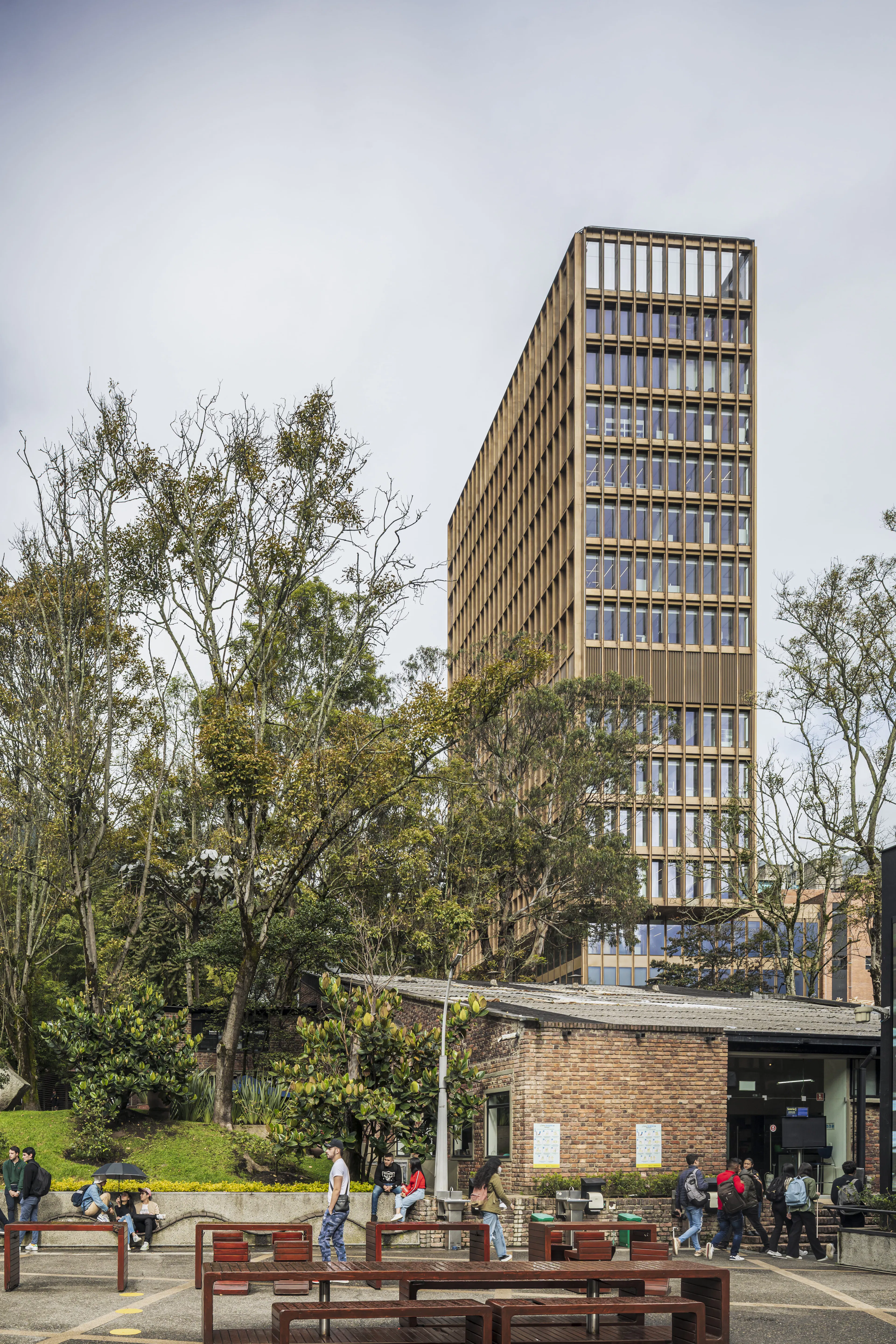 Engineering Laboratories | Pontificia Universidad Javeriana — 12