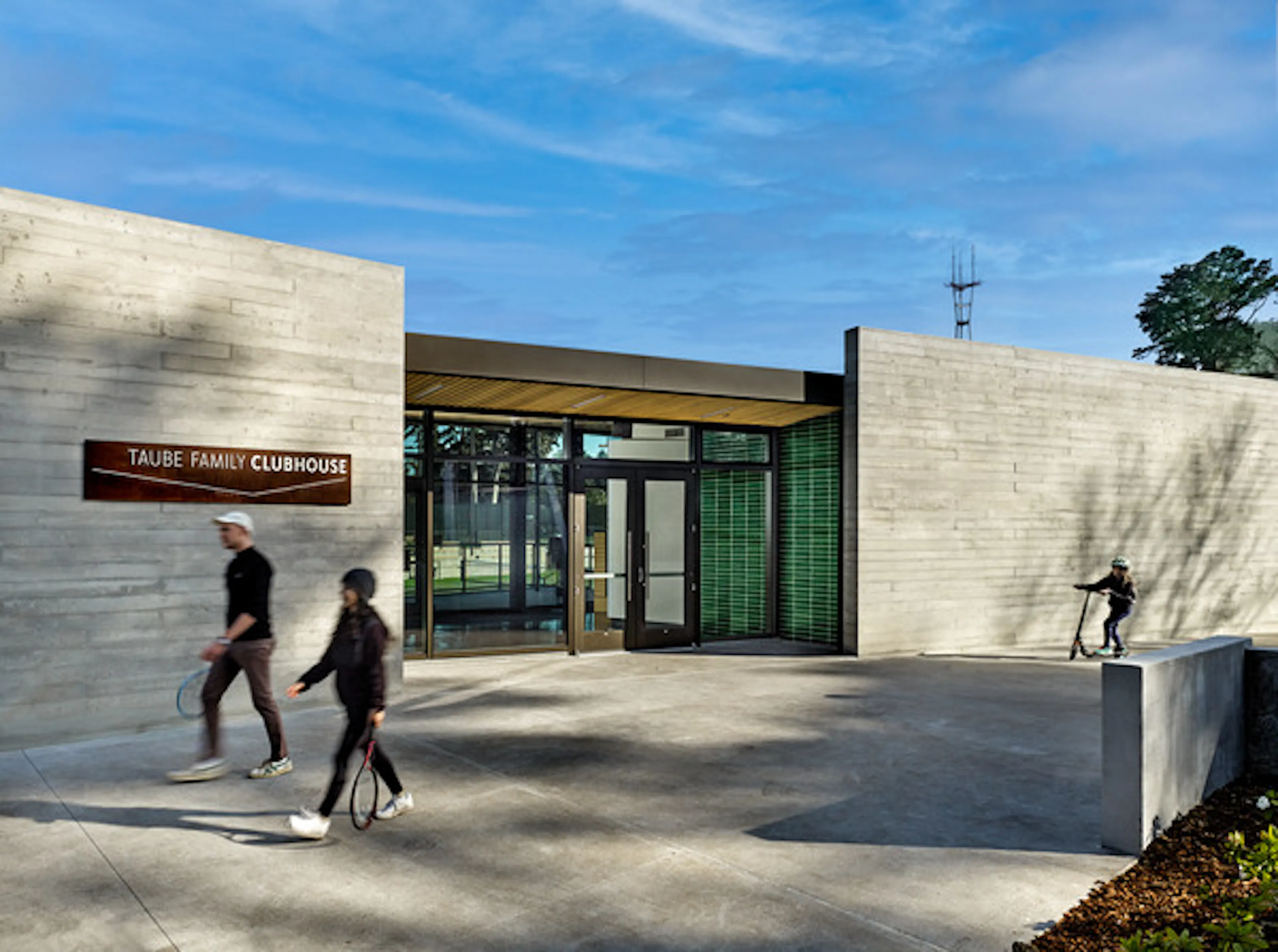 Lisa & Douglas Goldman Tennis Center — 2