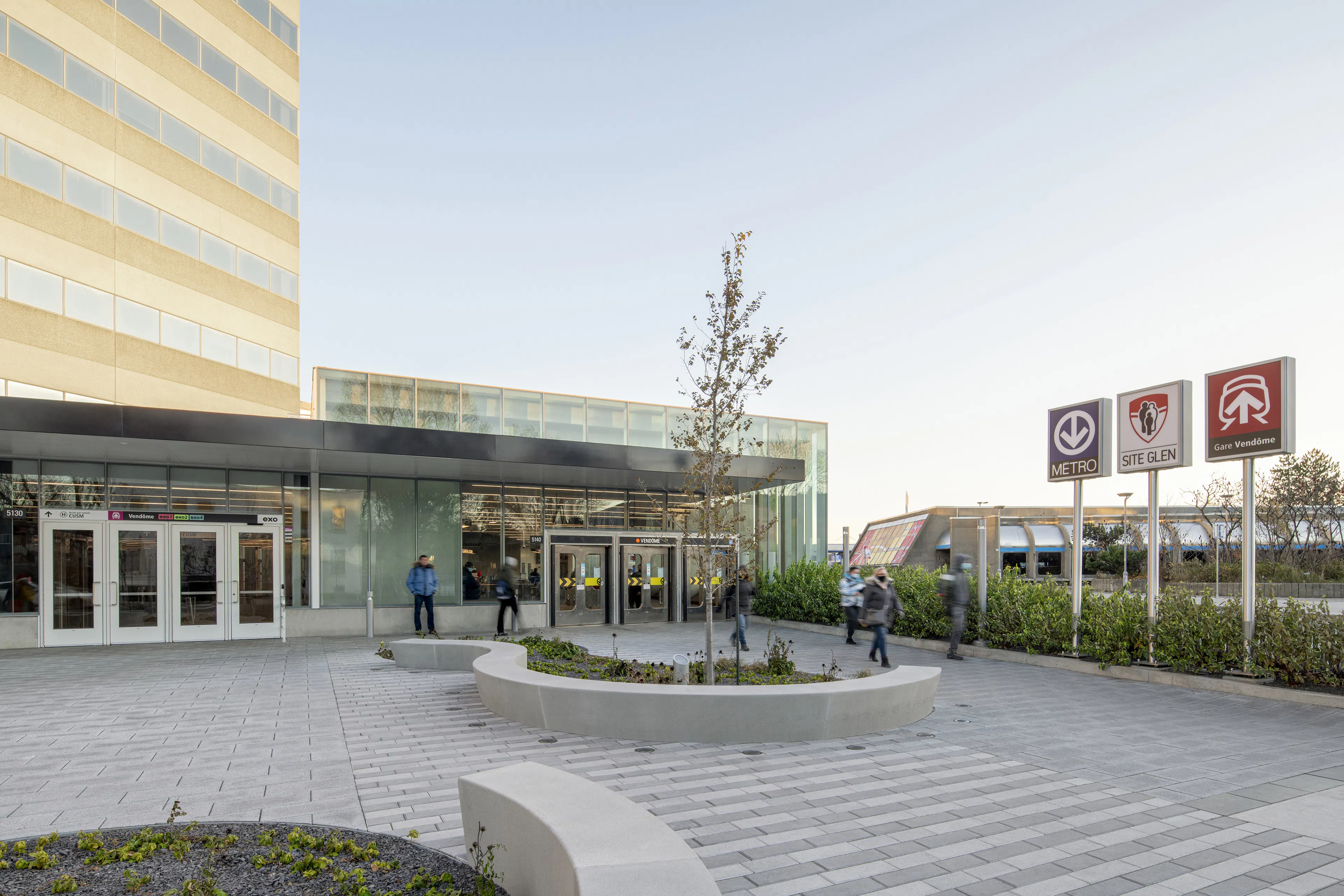 Vendôme multimodal hub - New entrance pavilion and pedestrian link
